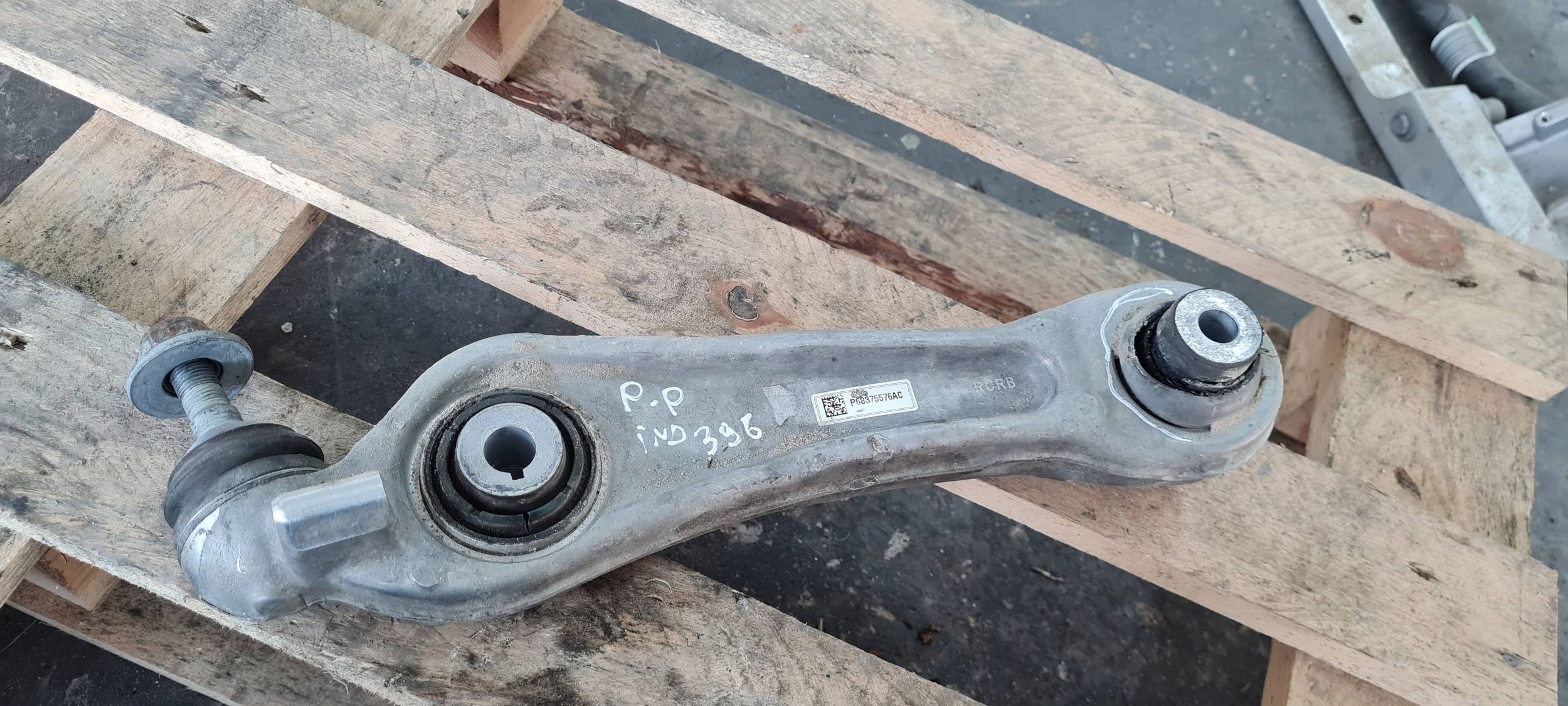 Jeep Grand Cherokee WL 2022 arm front right lower 68375576AC