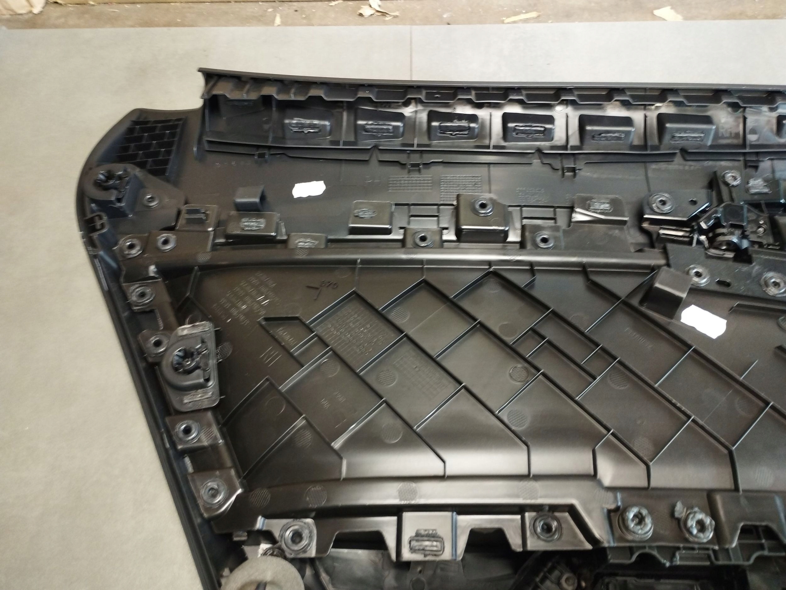 Cupra Formentor side right rear 5FF867212L