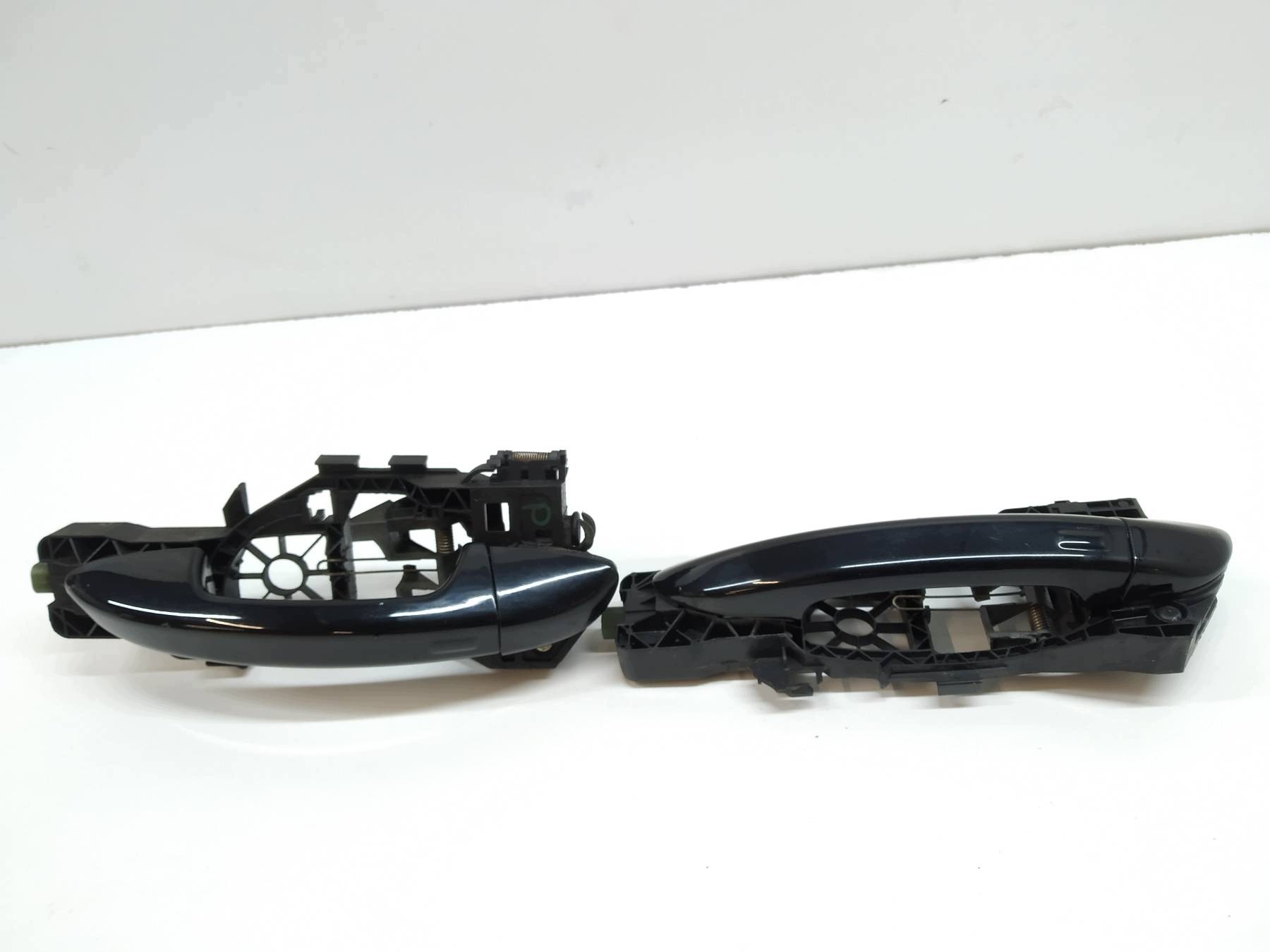 handle exterior left front left rear part black KOMPLET VW Passat VII B7