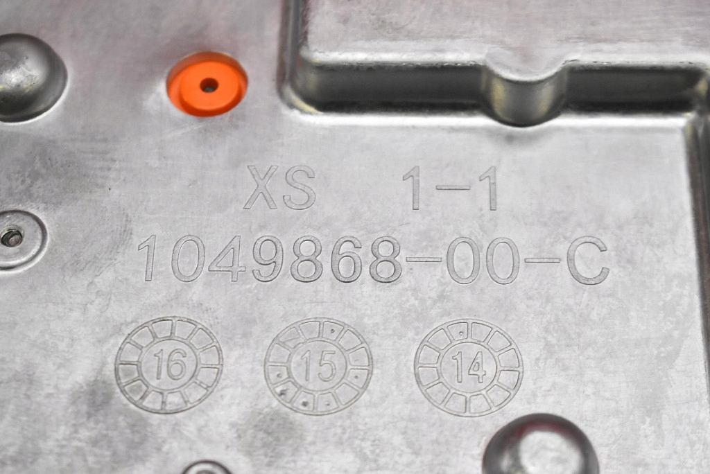 Centralina di tensione KONWERTER 1049871-00-A TESLA MODEL S P85D AWD 12-20
