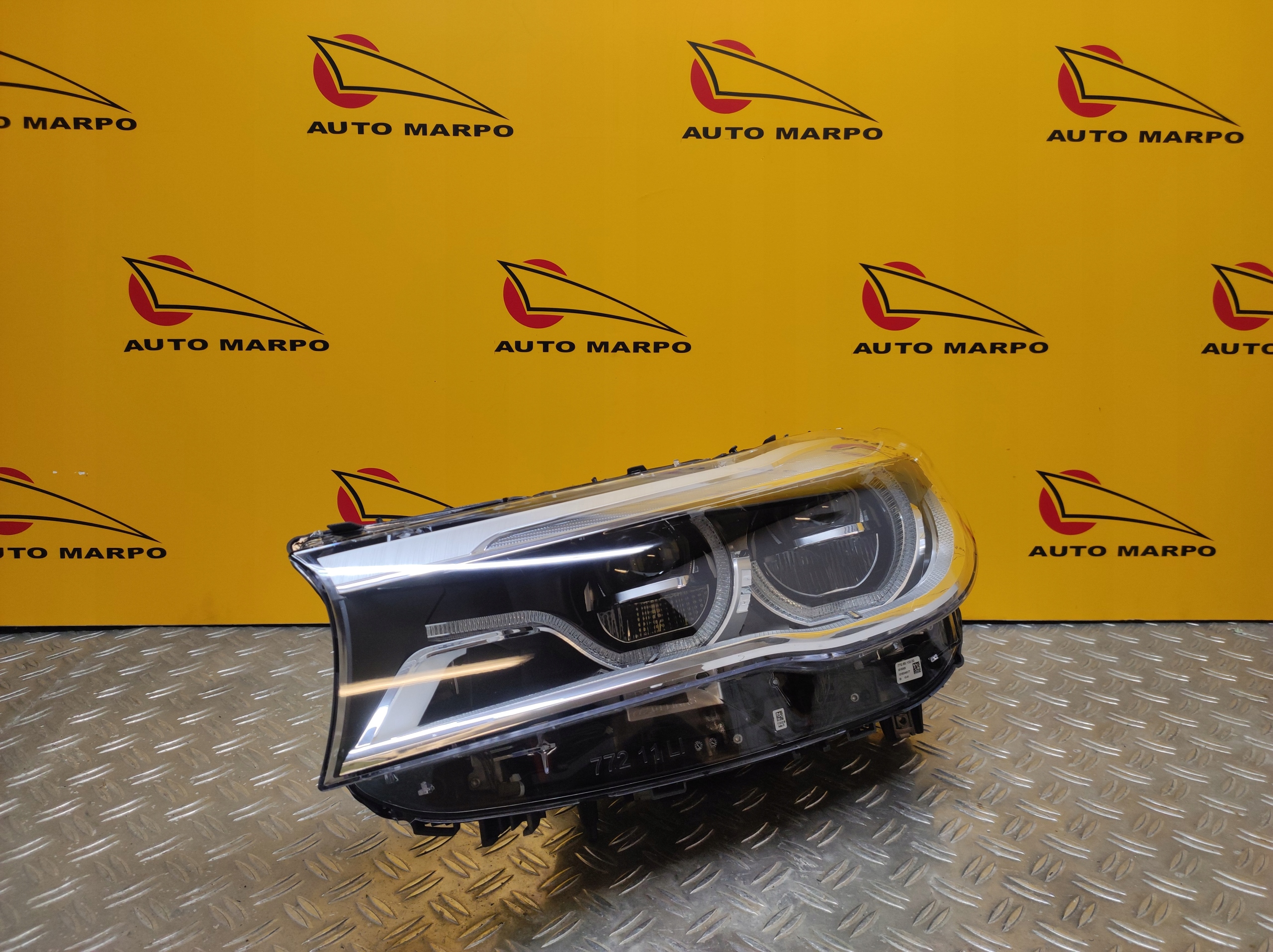 BMW 7 G11 G12 16- REFLEKTOR LAMPA ADAPTIVE LED USA Rodzaj świateł mijania LED