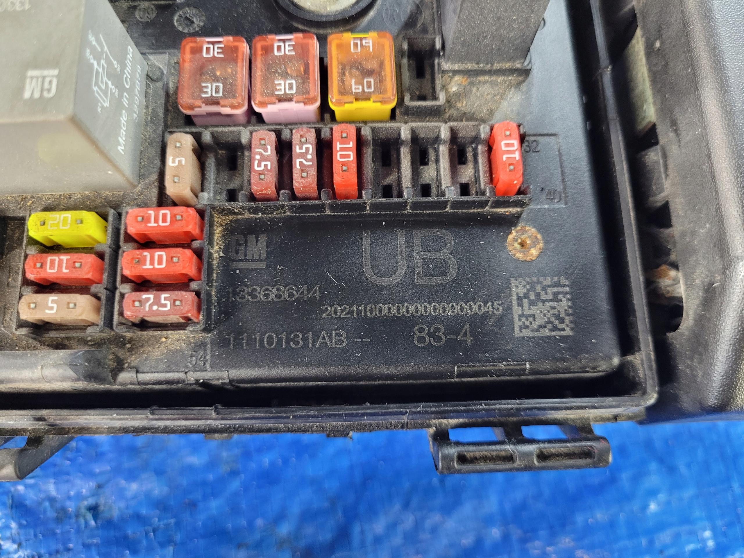 | Astra J ZAFIRA C блок модуль 13368644 UB