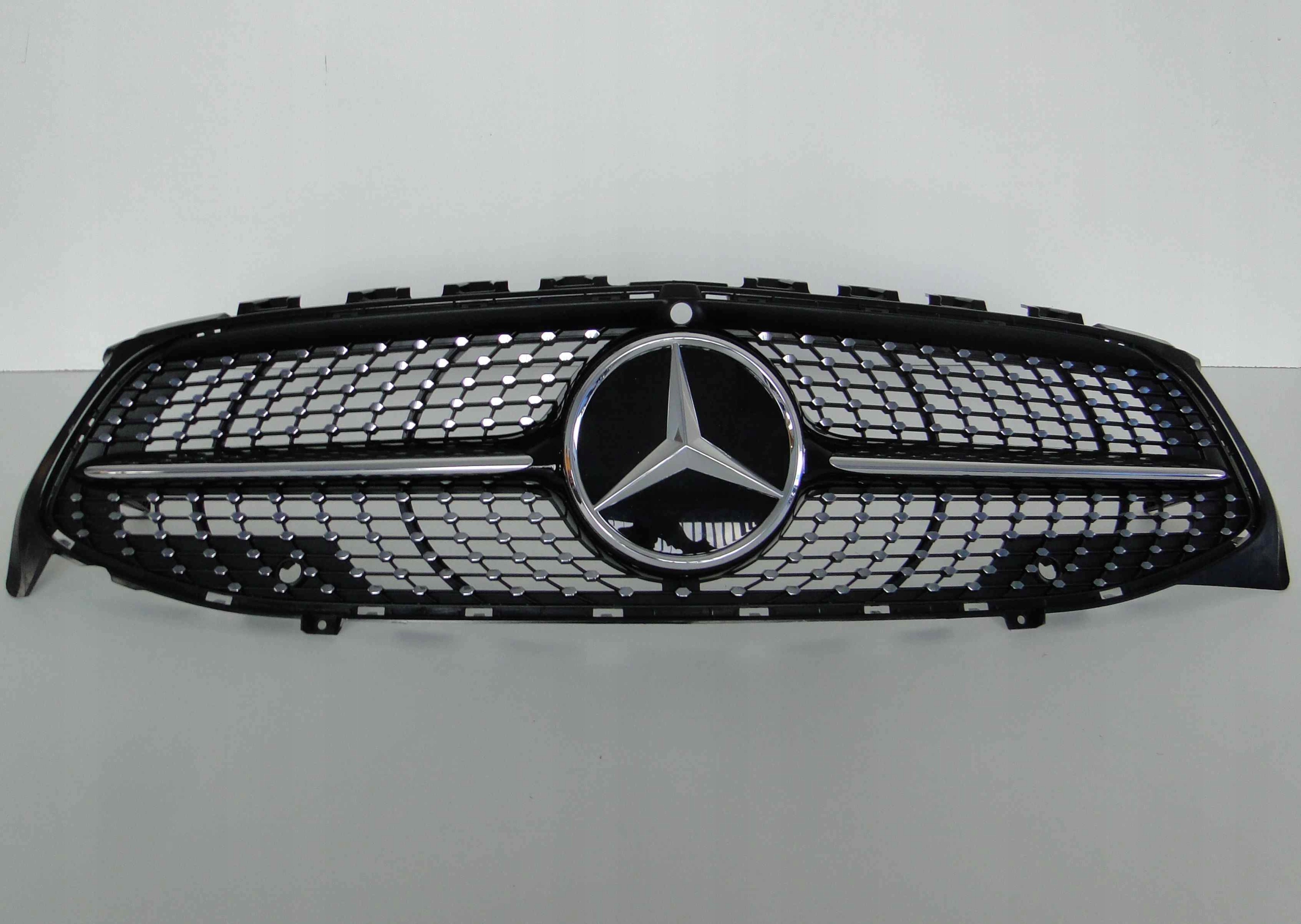 MERCEDES CLA 118 GRILL ATRAPA DIAMENT KAMERA ORYG Typ samochodu Samochody osobowe