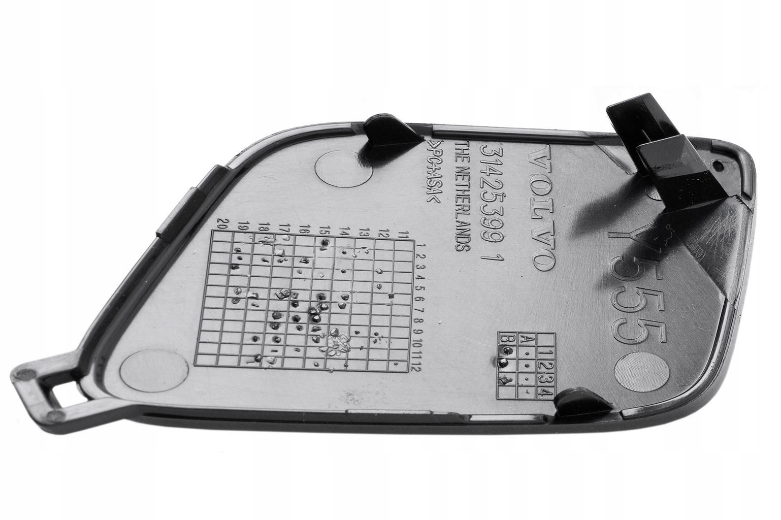 Заглушка крюка переднего бампера OE VOLVO V40 39837666