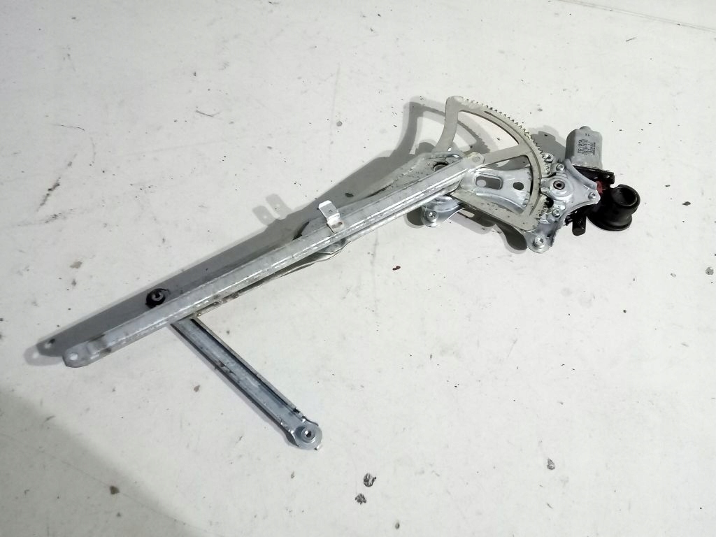 Toyota Rav4 II lift window regulator right front