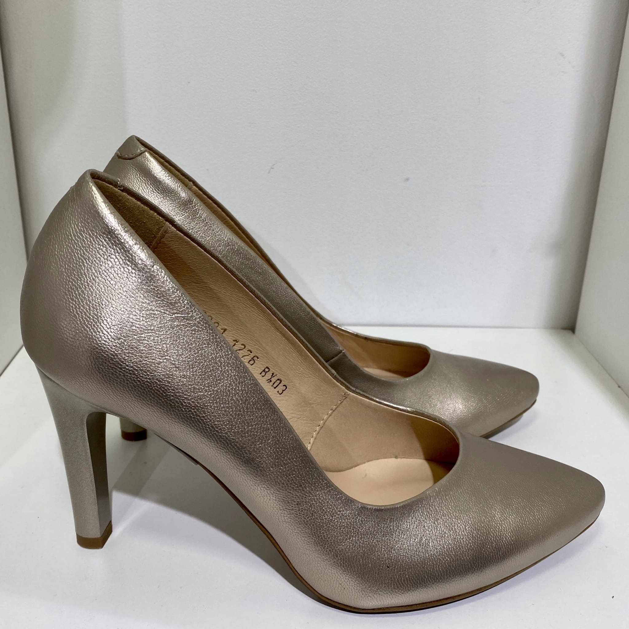 Dámské lodičky Higo kůže 1226 Zlaté 37, Platy