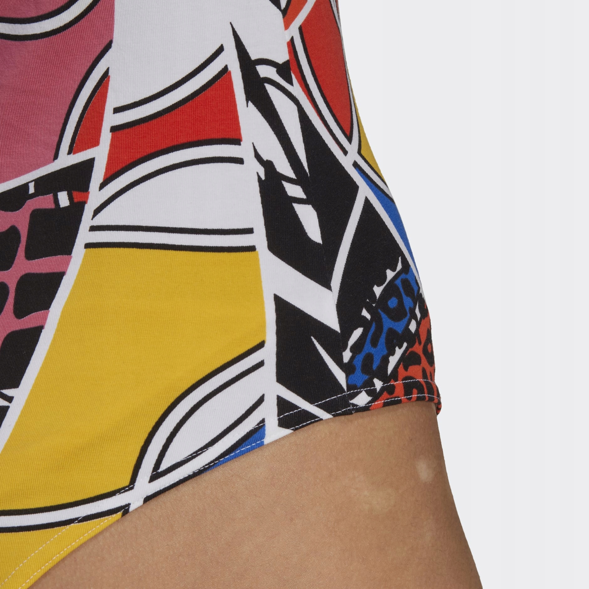 BODY MŁODZIEŻOWE SPORTOWE DAMSKIE Z DŁUGIM RĘKAWEM ADIDAS RICH MNISI 38 Fason majtek figi