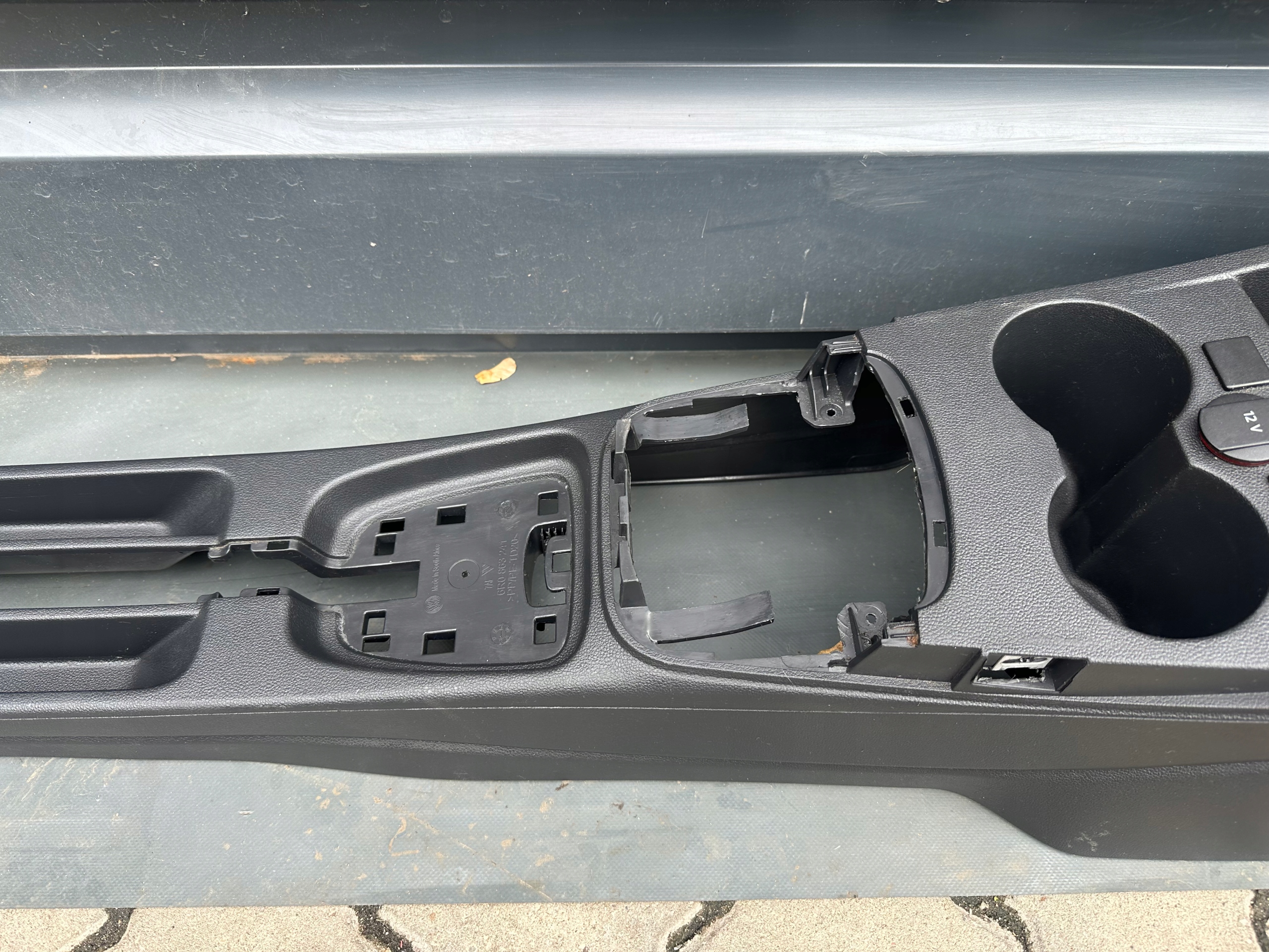 vw POLO 6R тунель середина