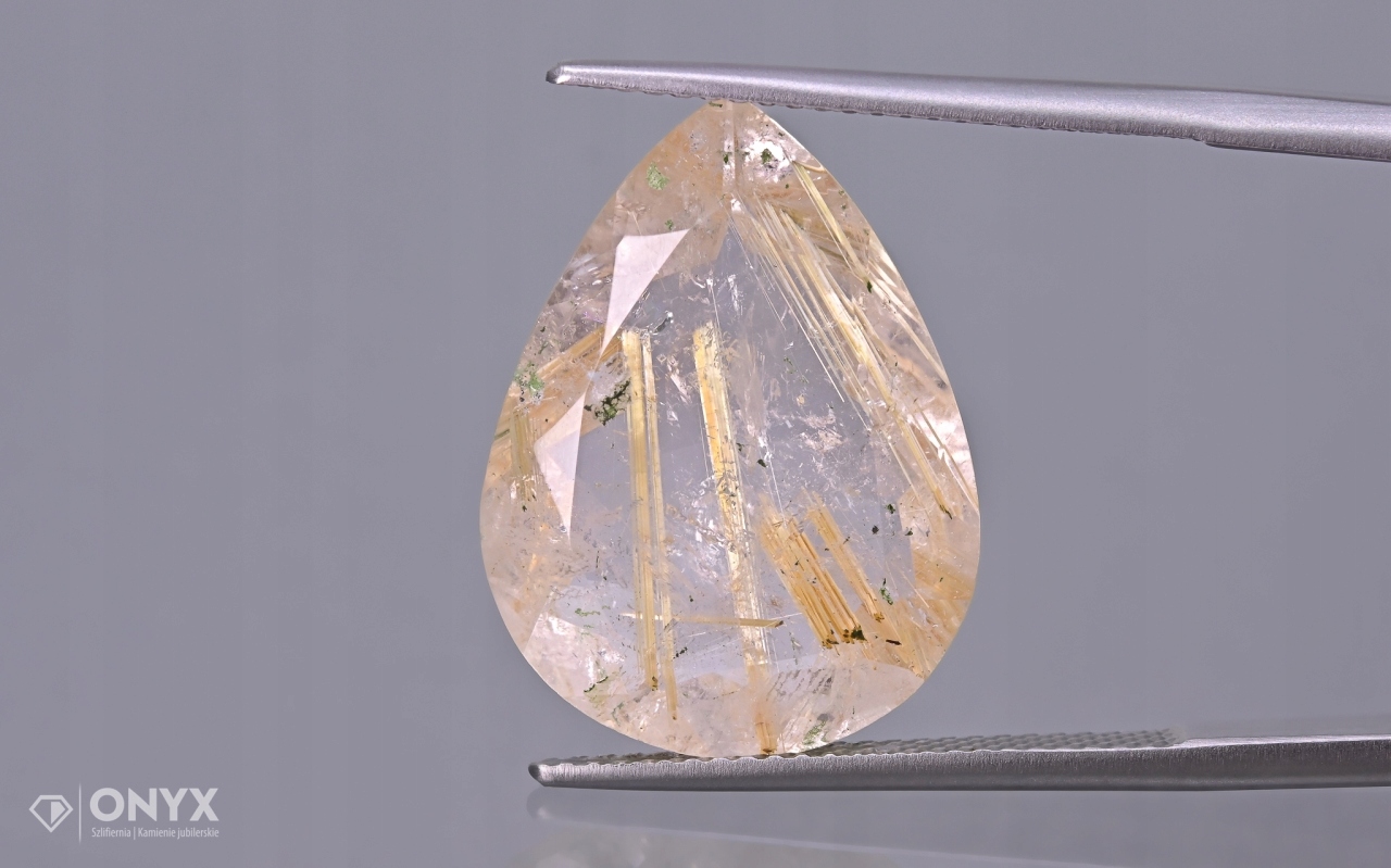 Křemen s rutilem fazetovaná slza 20,5x15,5 mm