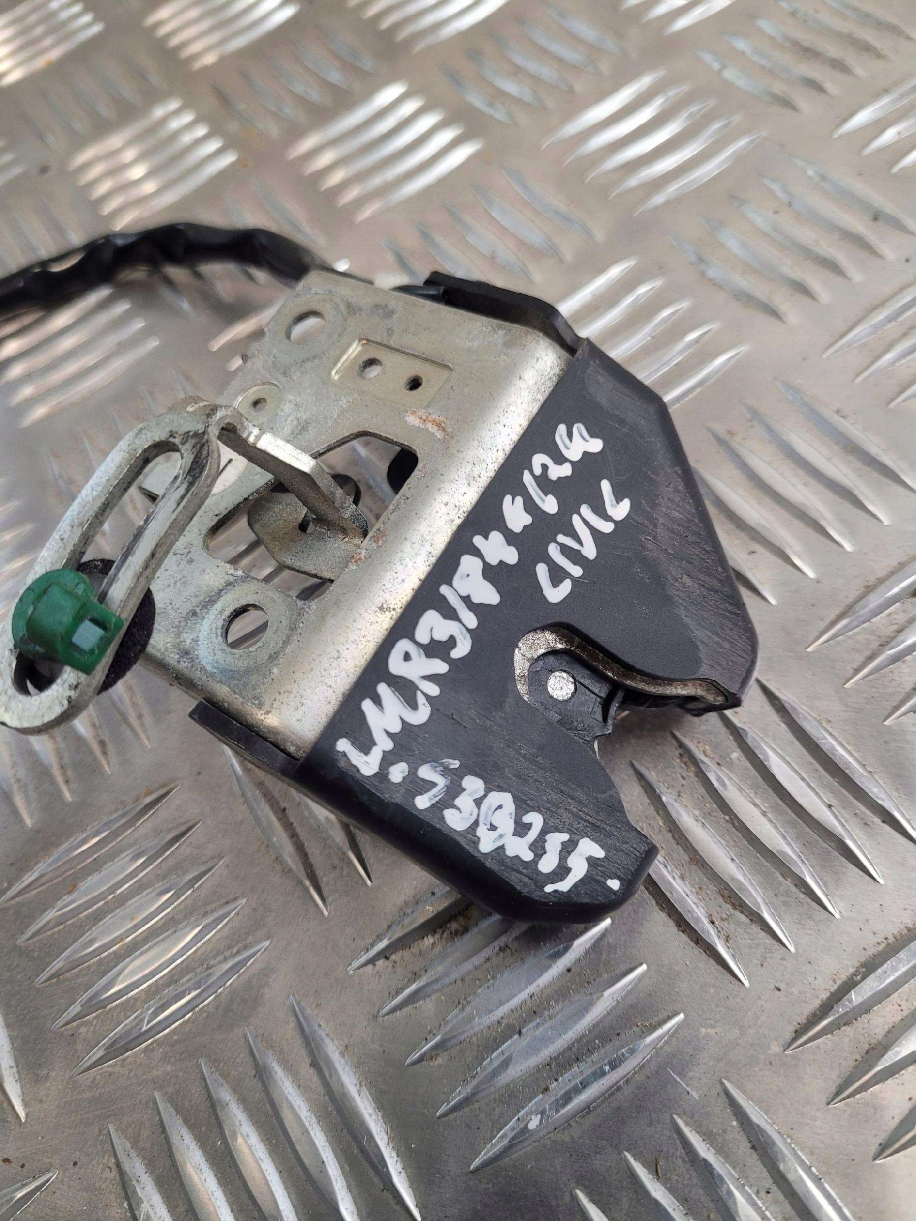 lock bonnet boot HONDA CIVIC VIII 8 sedan