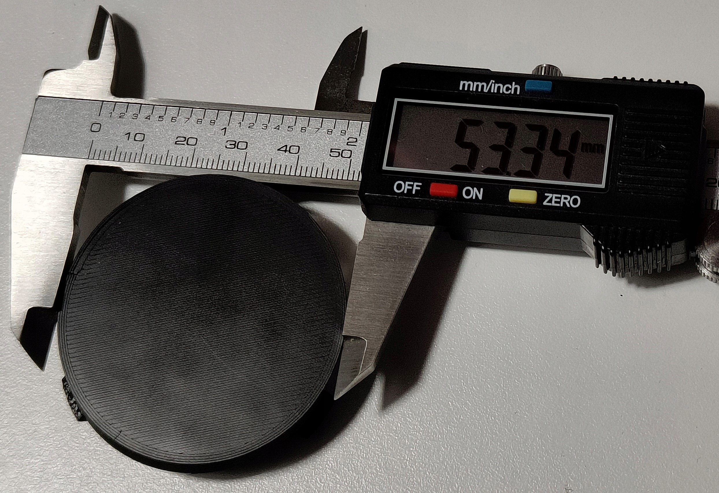 ZAŚLEPKA HAKA ZDERZAKA TYŁ FORD FOCUS MK3 KOMBI Producent części MajraM-3D