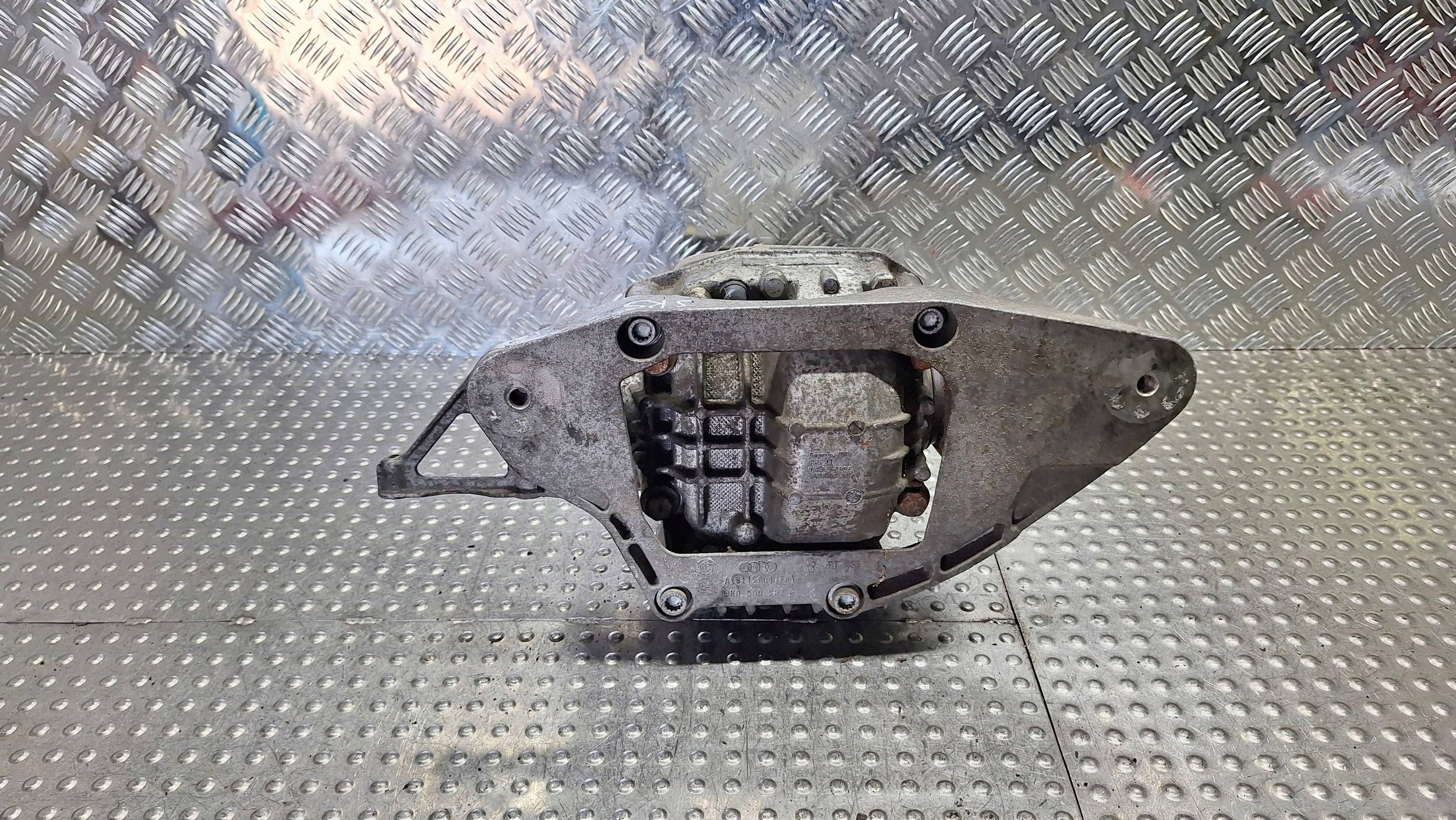 differential diff rear part JKS 0AR525053D AUDI A4 B8 A5 8T Q5 8R 3.0 TDI
