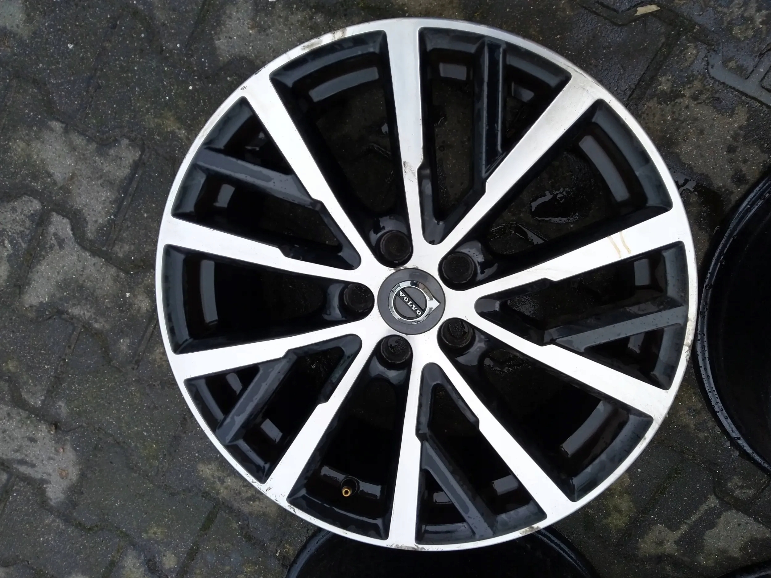 Volvo V40 2018 disk 31423872