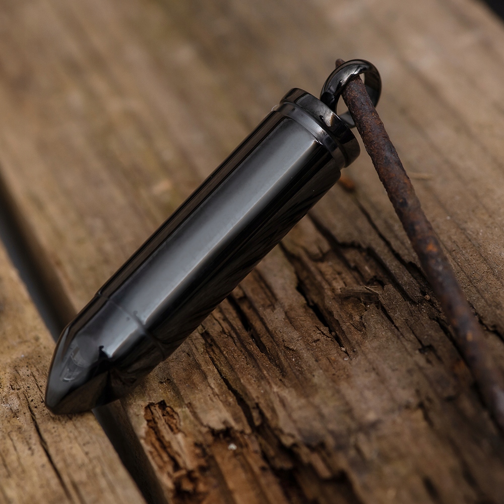 Zawieszka MĘSKA stalowa NABÓJ pocisk sekretnik Materiał stal