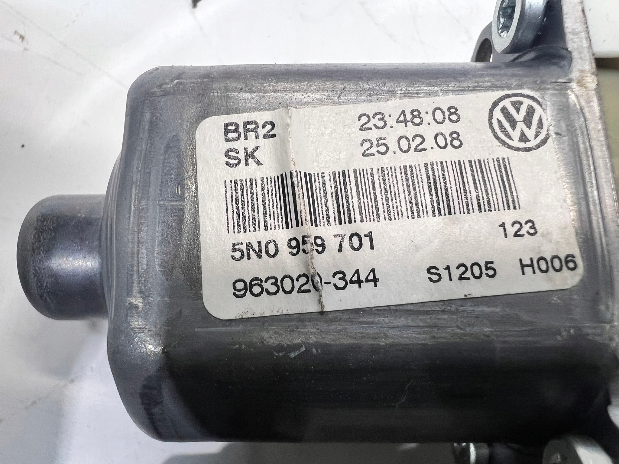 mini motor windows left front VW TIGUAN 5N0959701