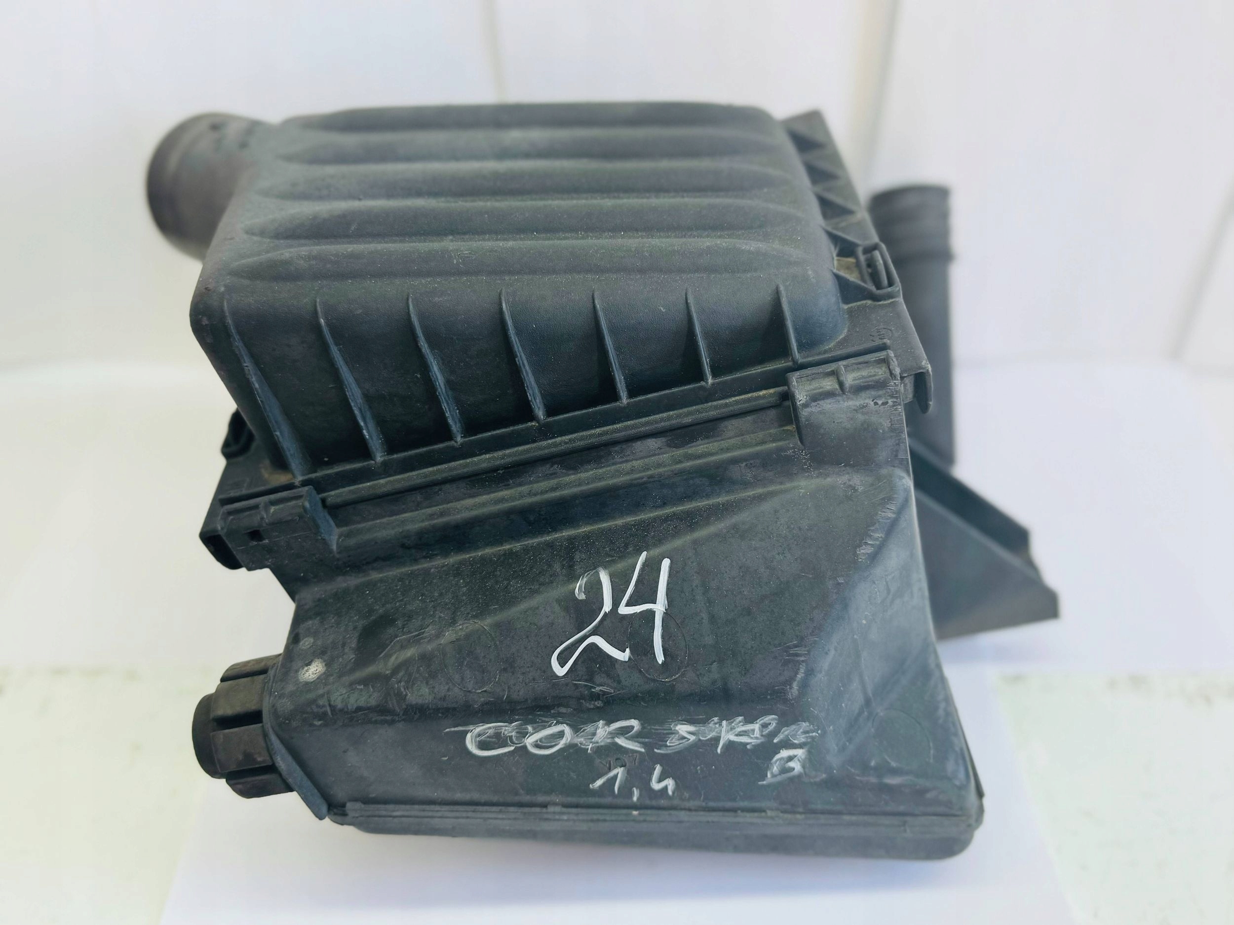 Gehäuse filter luft OPEL CORSA B 1.2 90528176