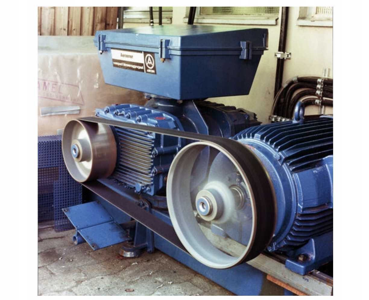 Pas pędny tkaninowo-gumowy 180mm do maszyn płaski gumowy TYP 400 Kod producenta C42 150X2 TYP 400