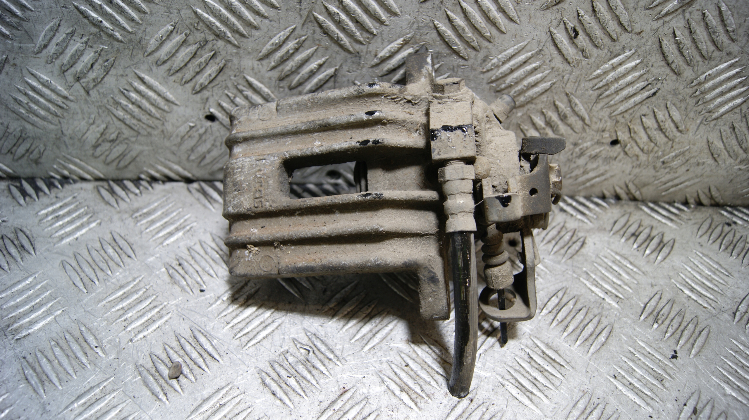 caliper brake left rear part rear VOLKSWAGEN GOLF 4