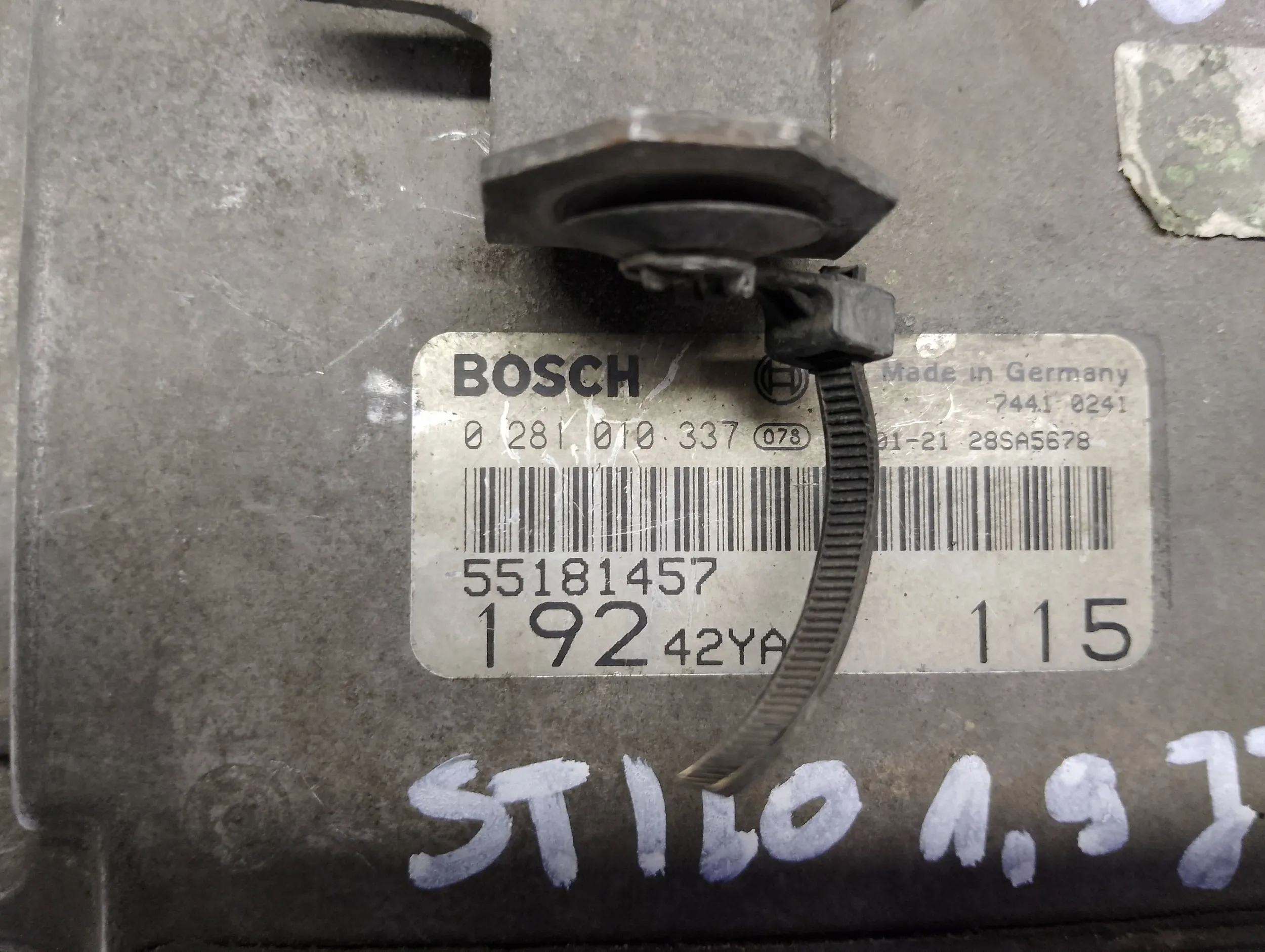 computer control unit of the engine Fiat Stilo 1,9 JTD 0281010337