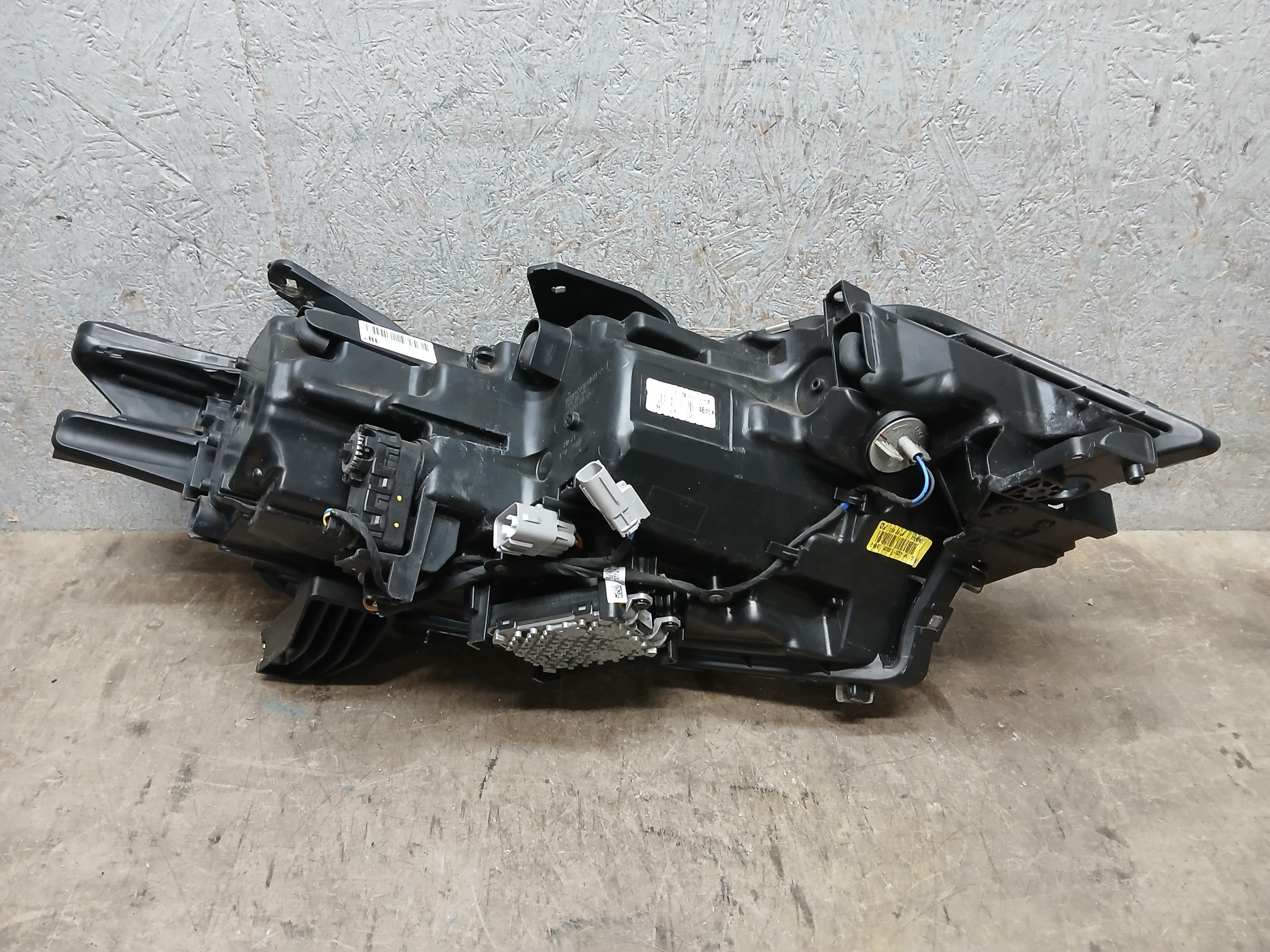 light front left MITSUBISHI OUTLANDER III 3 LIFT 18- FULL LED 4BX19 8301D3