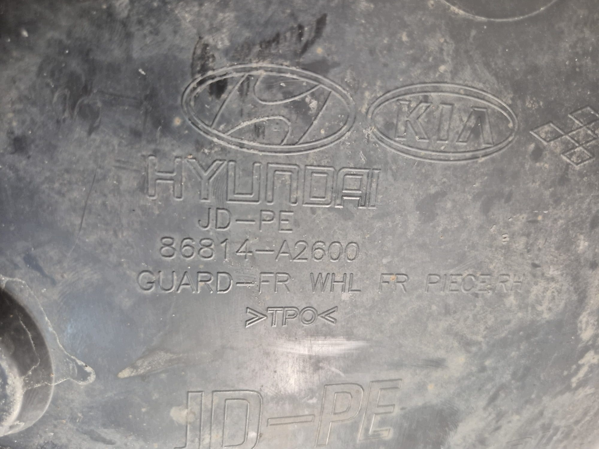 KIA CEED II LIFT 15- mudguard right front front 86814-A2600