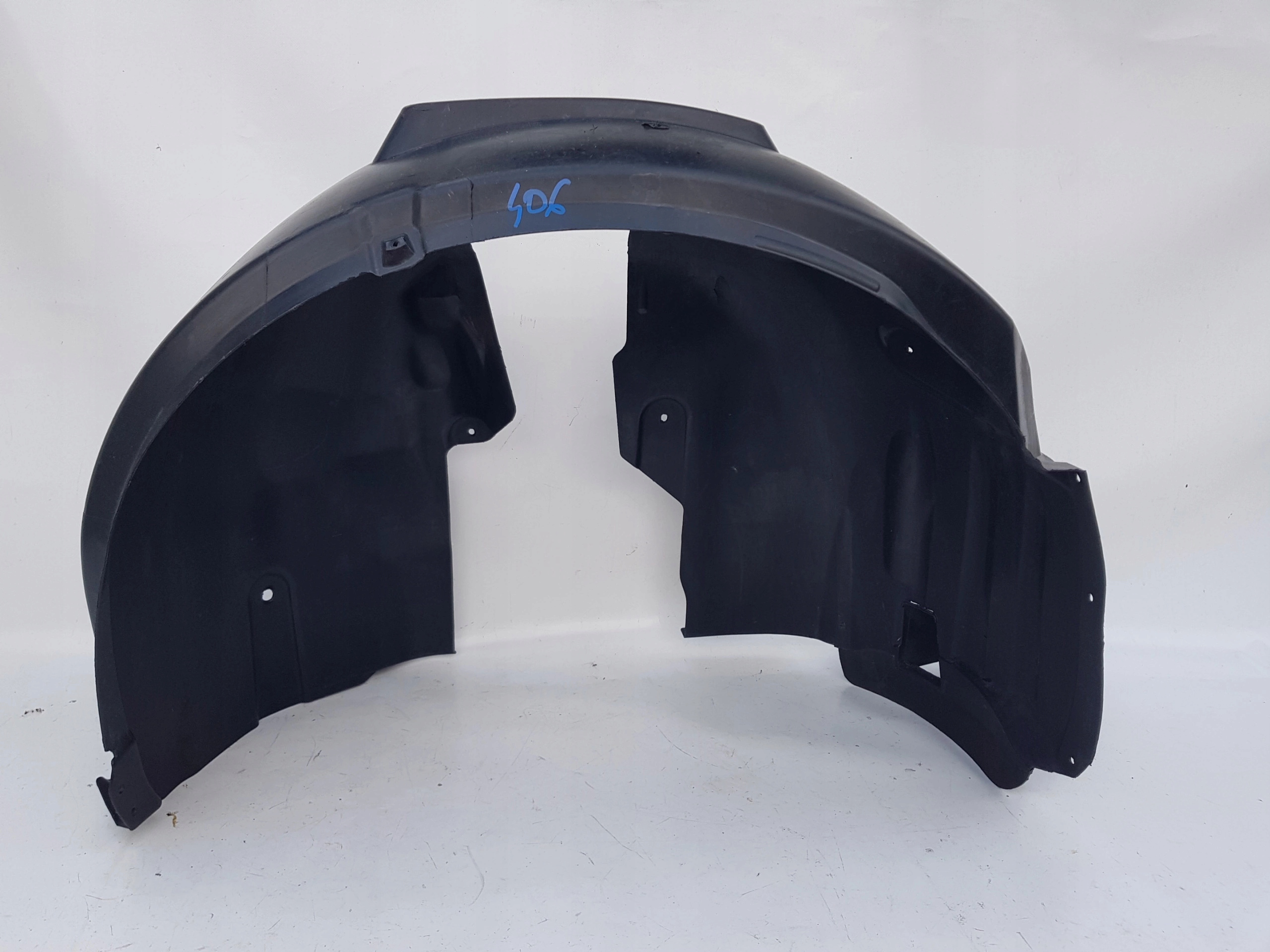 AUDI A3 8V0 NADKOLE PRAWE PRZÓD 8V0821172J Producent części Audi OE