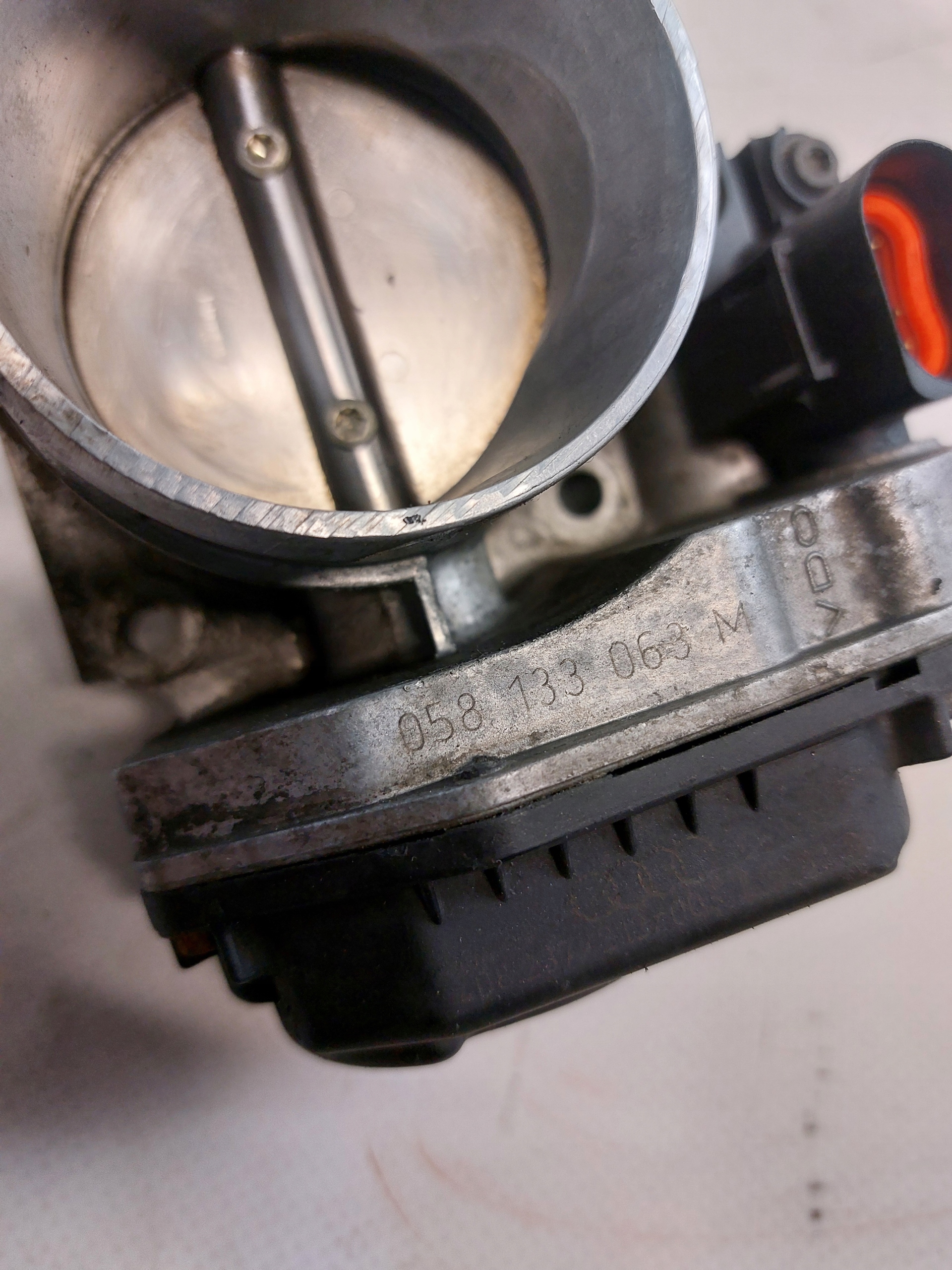 throttle flap VW PASSAT B5 1.8T