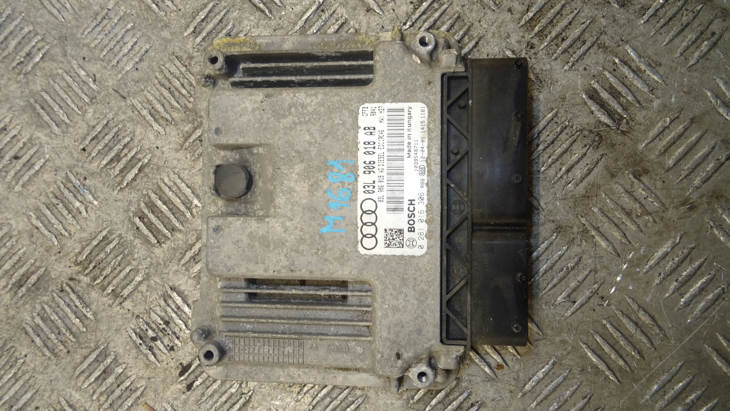 control unit of the engine AUDI A3 8P 2.0 TDI 03L906018AB