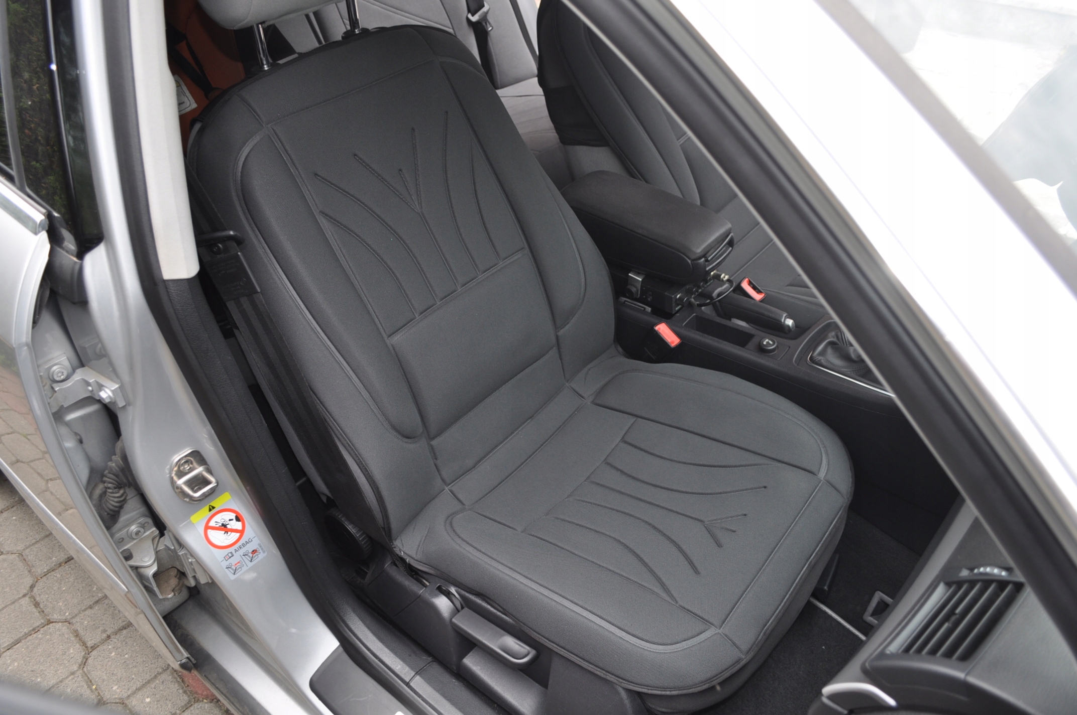 MATA NA FOTEL OCHRONNA POKROWIEC SAMOCHODOWY Producent Multi-Experts