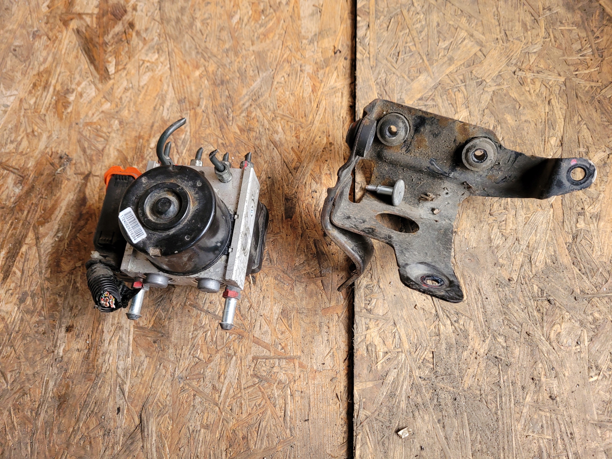 pump ABS brake SUZUKI 06.2102-1080.4