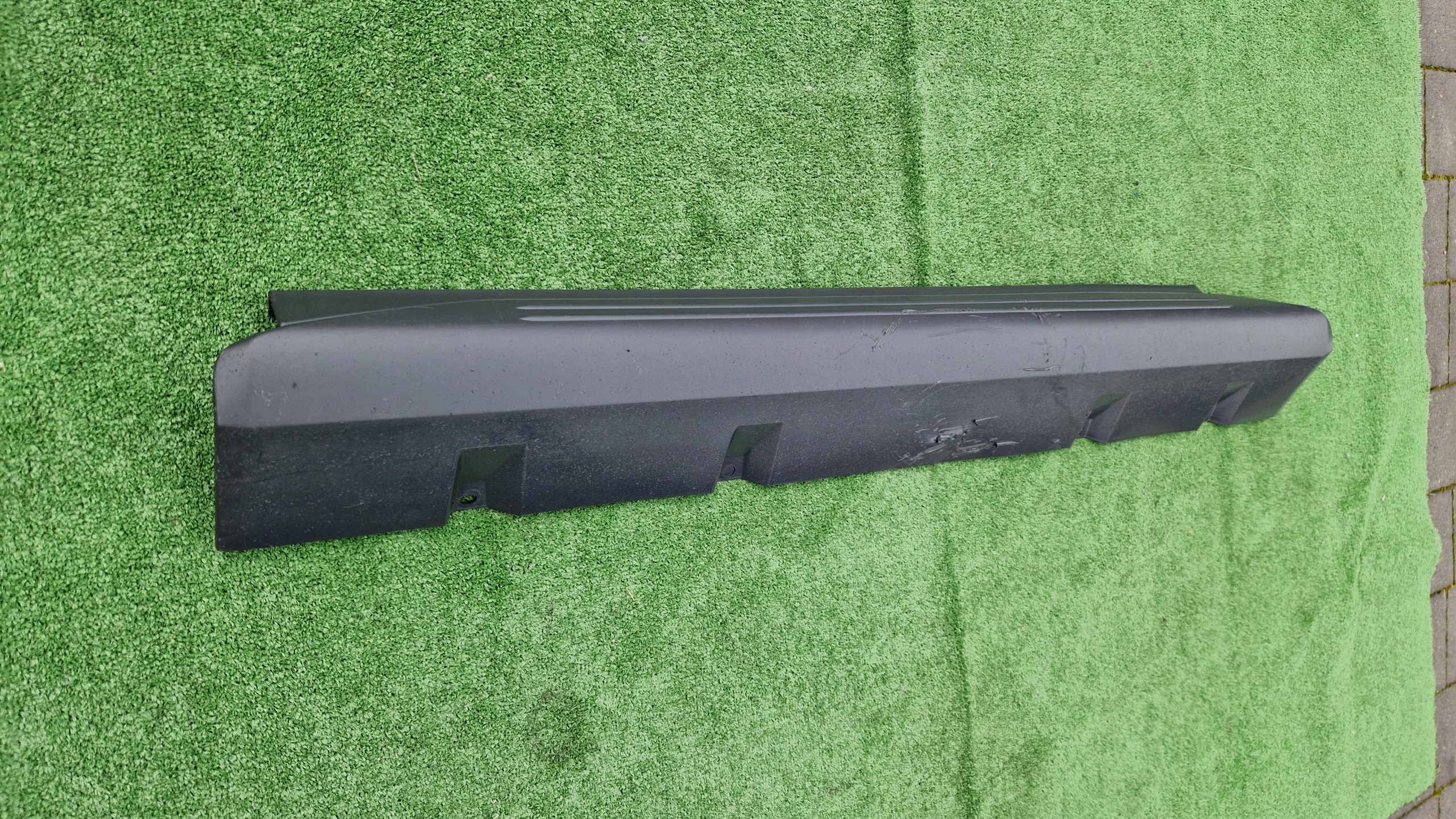 moulding threshold threshold left SUZUKI JIMNY LIFT NIE MALOWANA original OM