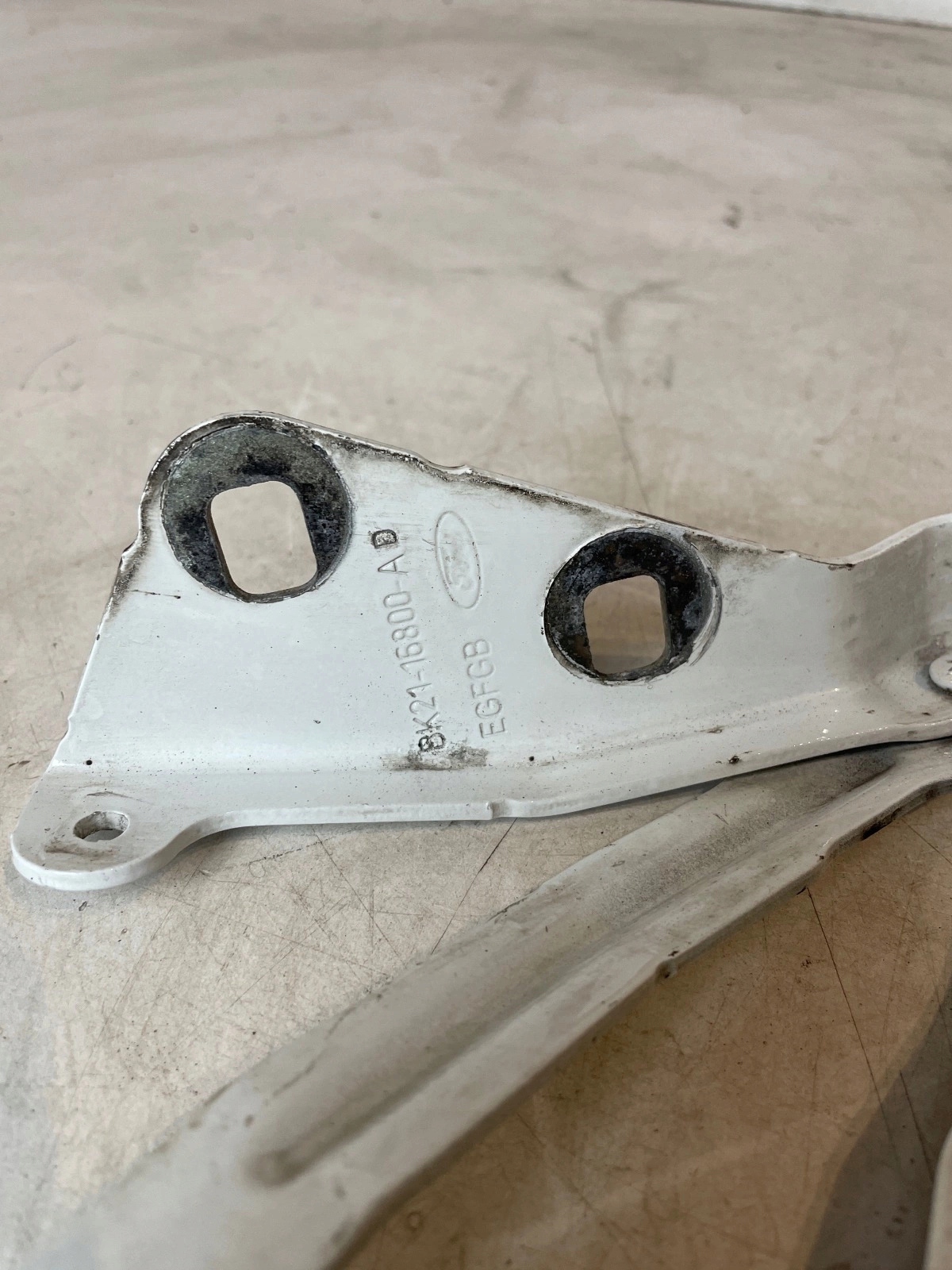 hinge bonnets front front right Ford Transit Custom
