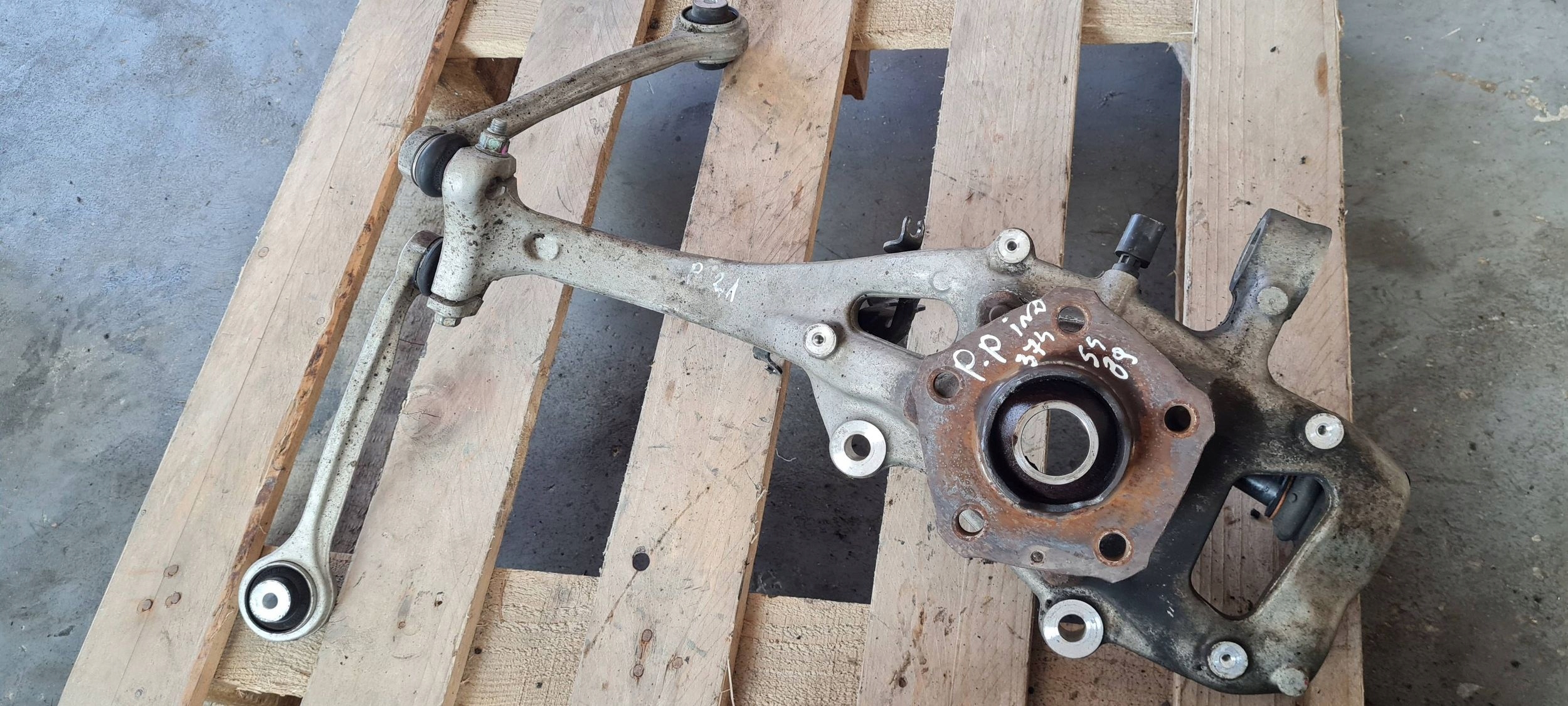 S4 B9 8W A4 swing right right front 8W0407254F 8W0407560 A5 8W S5
