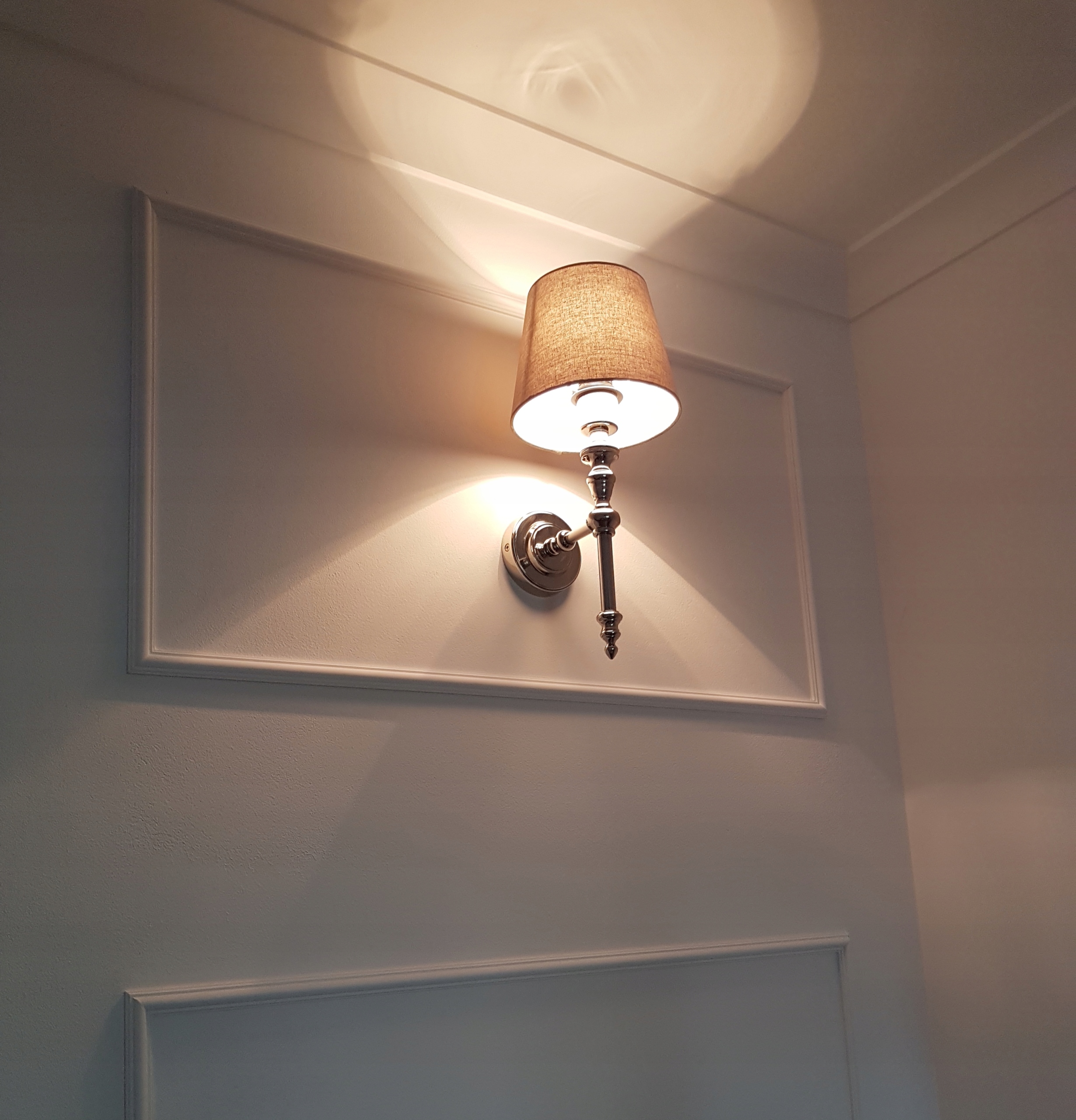 Elegantná strieborná Metalová Nástenná Svietidlo Chrom glamour nástenné svietidlá štýl hamptons