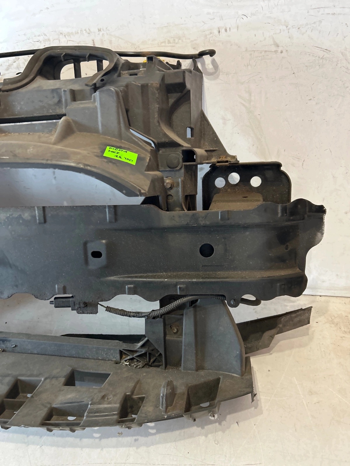 support panel for radiators pillar sider Ford Fiesta Mk7 1.4 TDCI