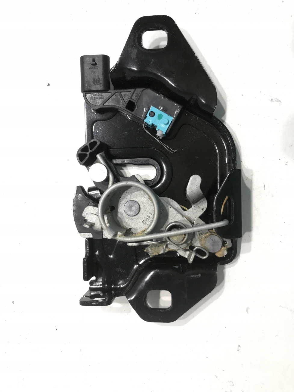 1500397-00-E - TESLA Model S / Y / X / 3 замок капота