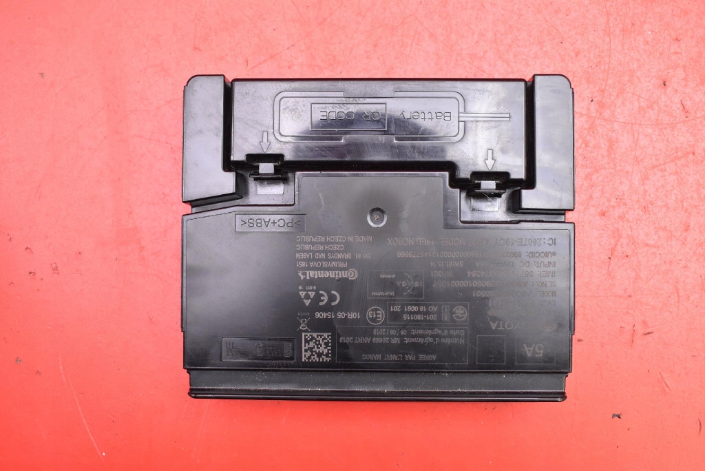 control unit module safety 86740-52060 TOYOTA YARIS 4 IV GR 20-21