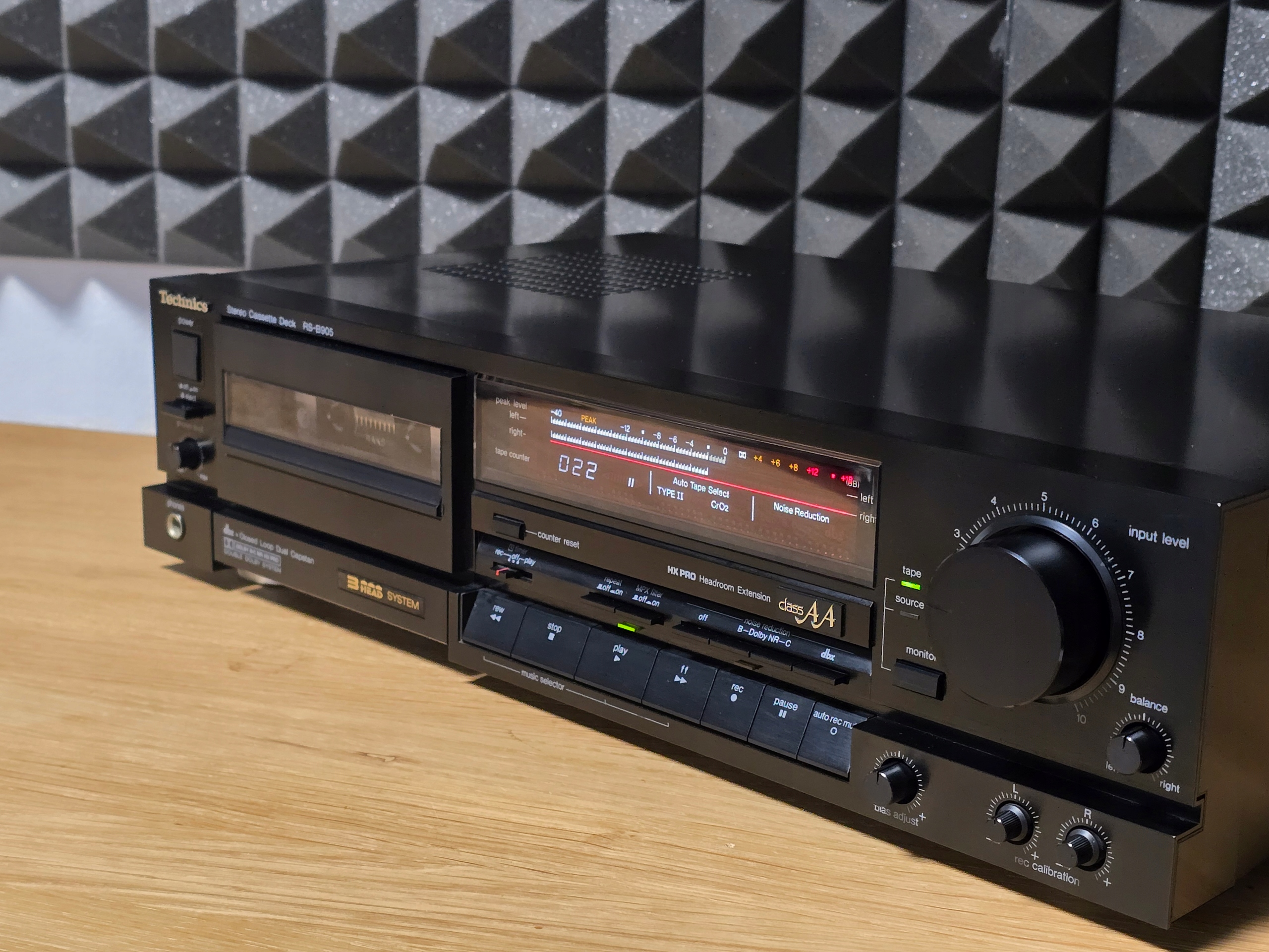 ポータブルプレーヤー technics RS-B905 TECHNICS RS-B905 MAGNETOFON DECK JEDNOKASETOWY MADE IN JAPAN