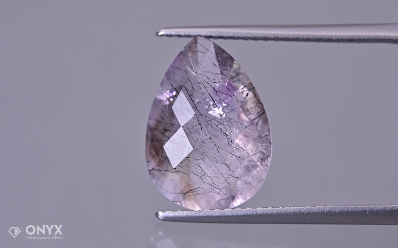 Jahodový křemen fasetovaný slza 14,5x10,5 mm