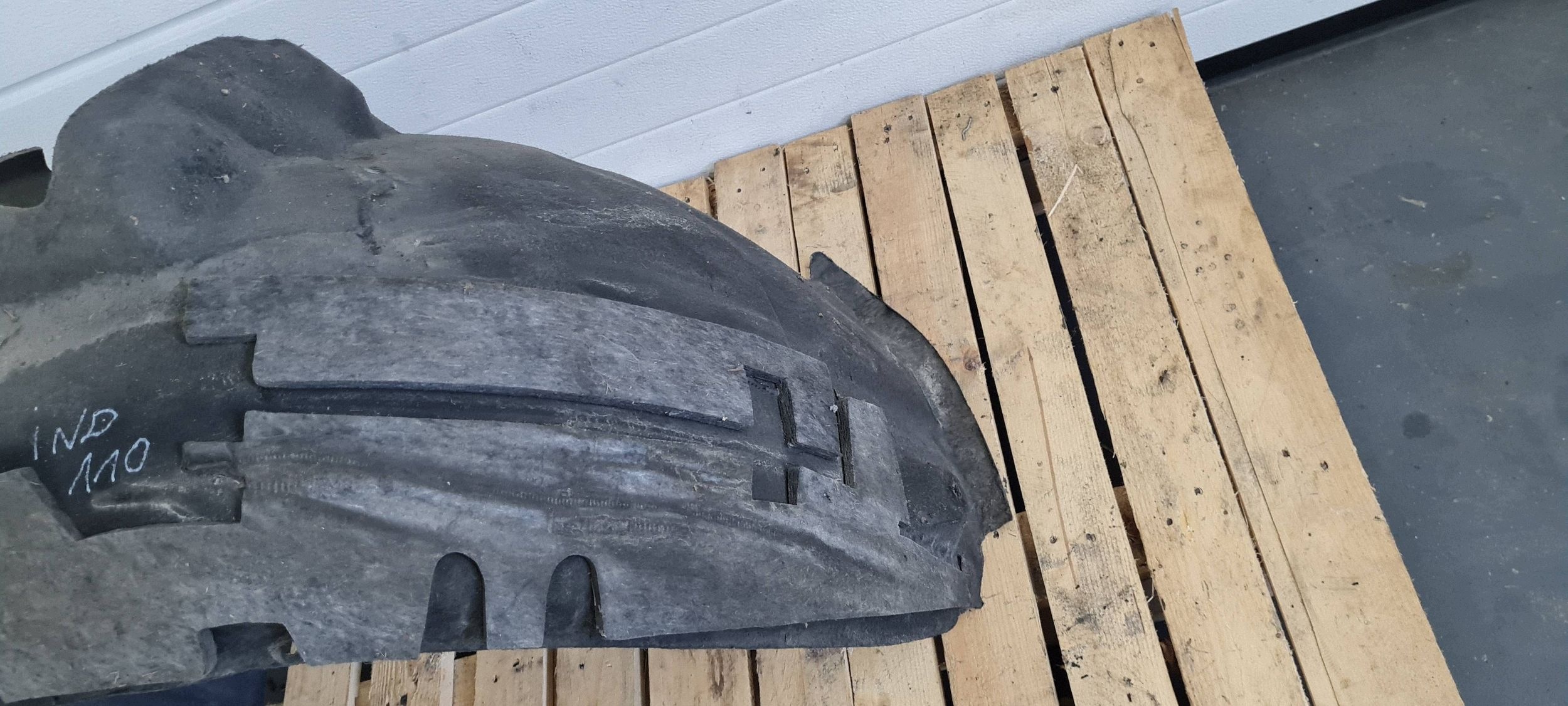 A7 4G S7 mudguard rear part rear. left left MATERIAL 4G8810171B