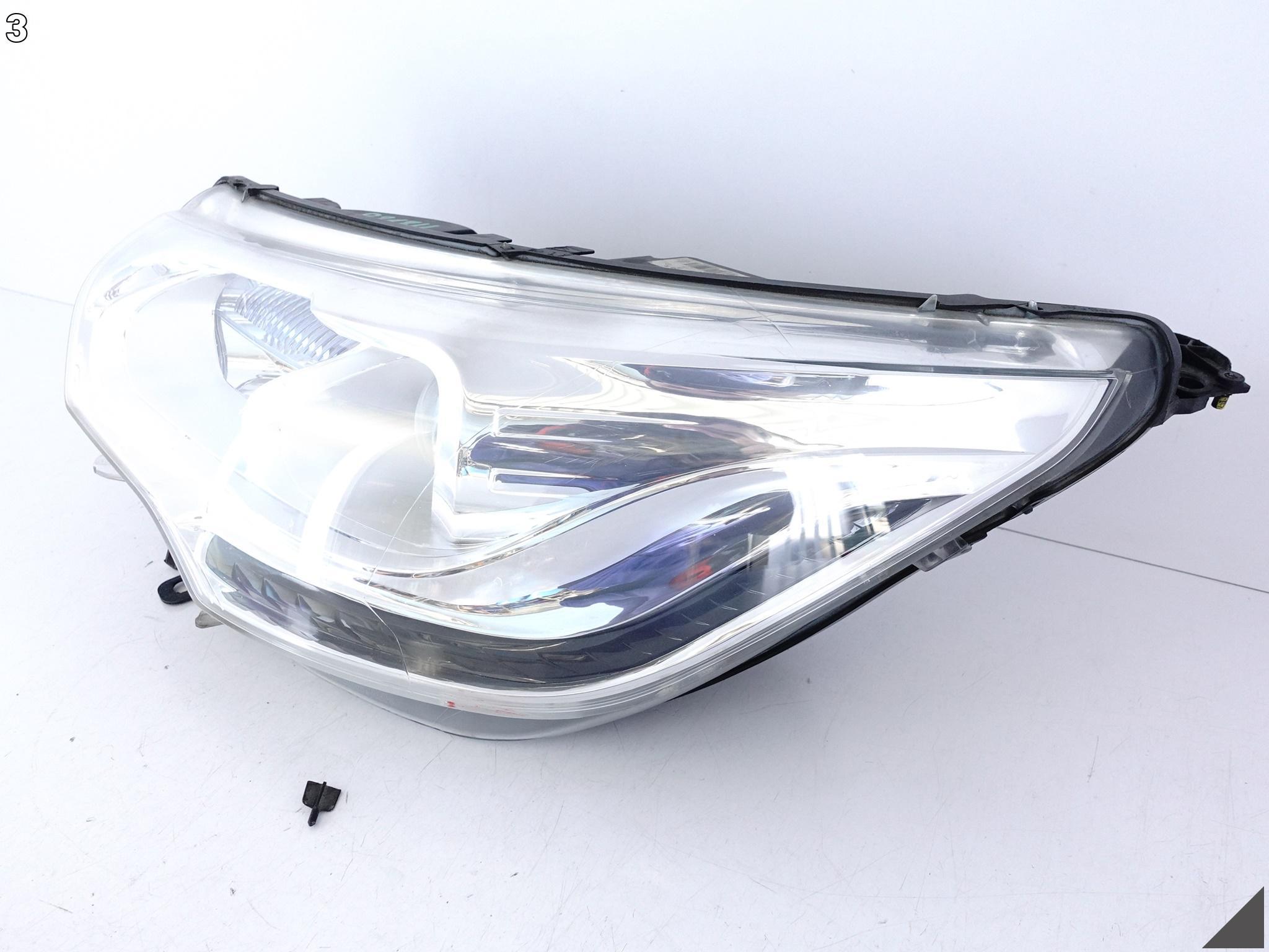 CITROEN C4 II B7 DS4 DS 4 10- light XENON + LED left front EUROPA