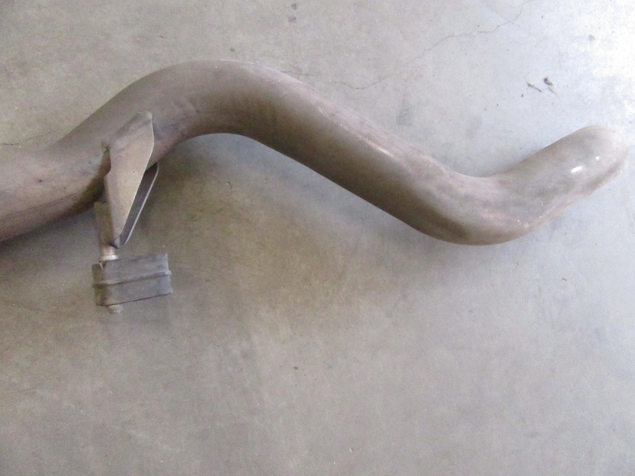 Tlumik mitte BMW 3 e90 e91 1.6 1.8 2.0 N43