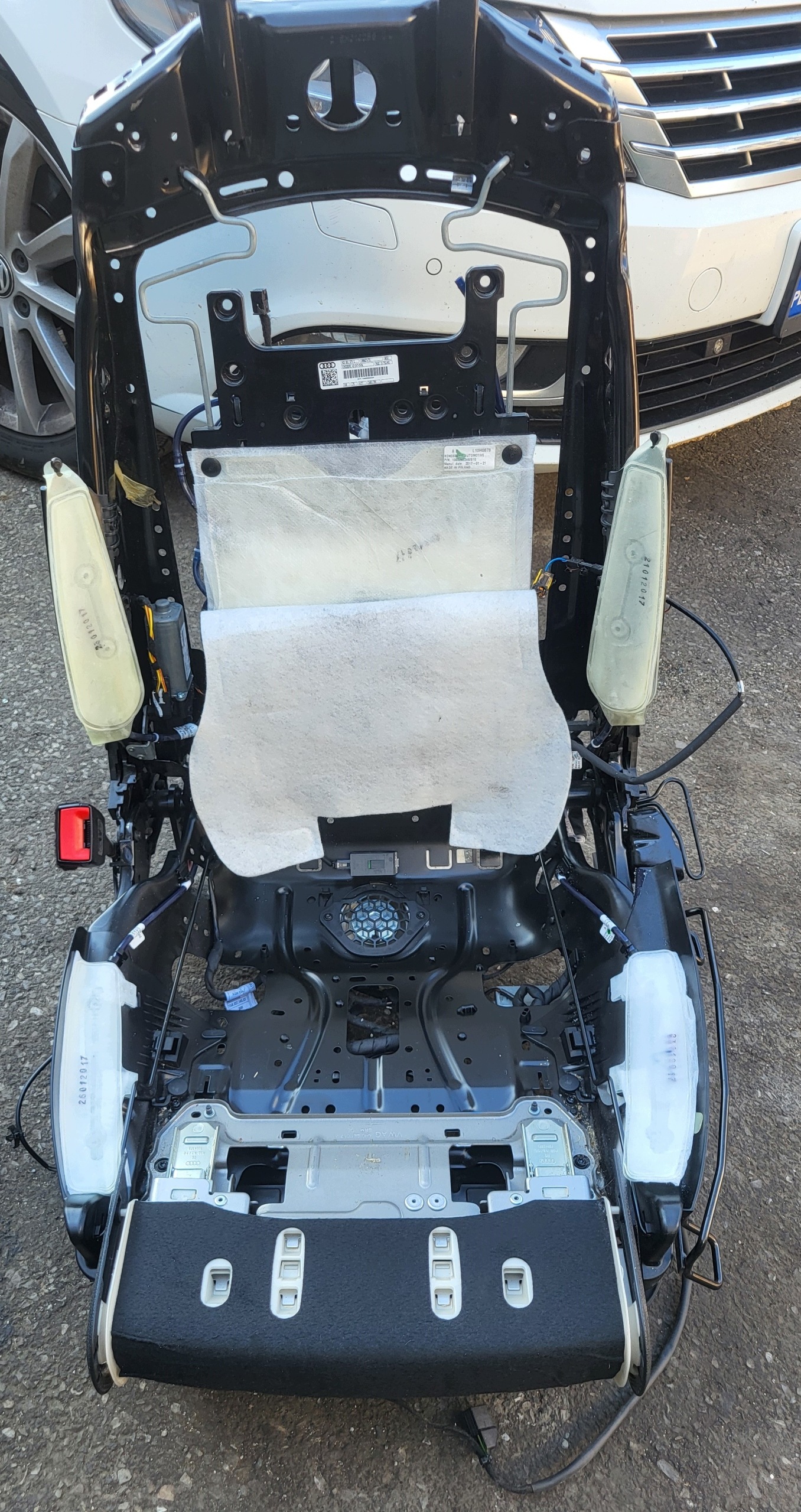support seat left front WENTYLOWANY SILNICZKI MASAZ AUDI A6 C7 A7 4G EU