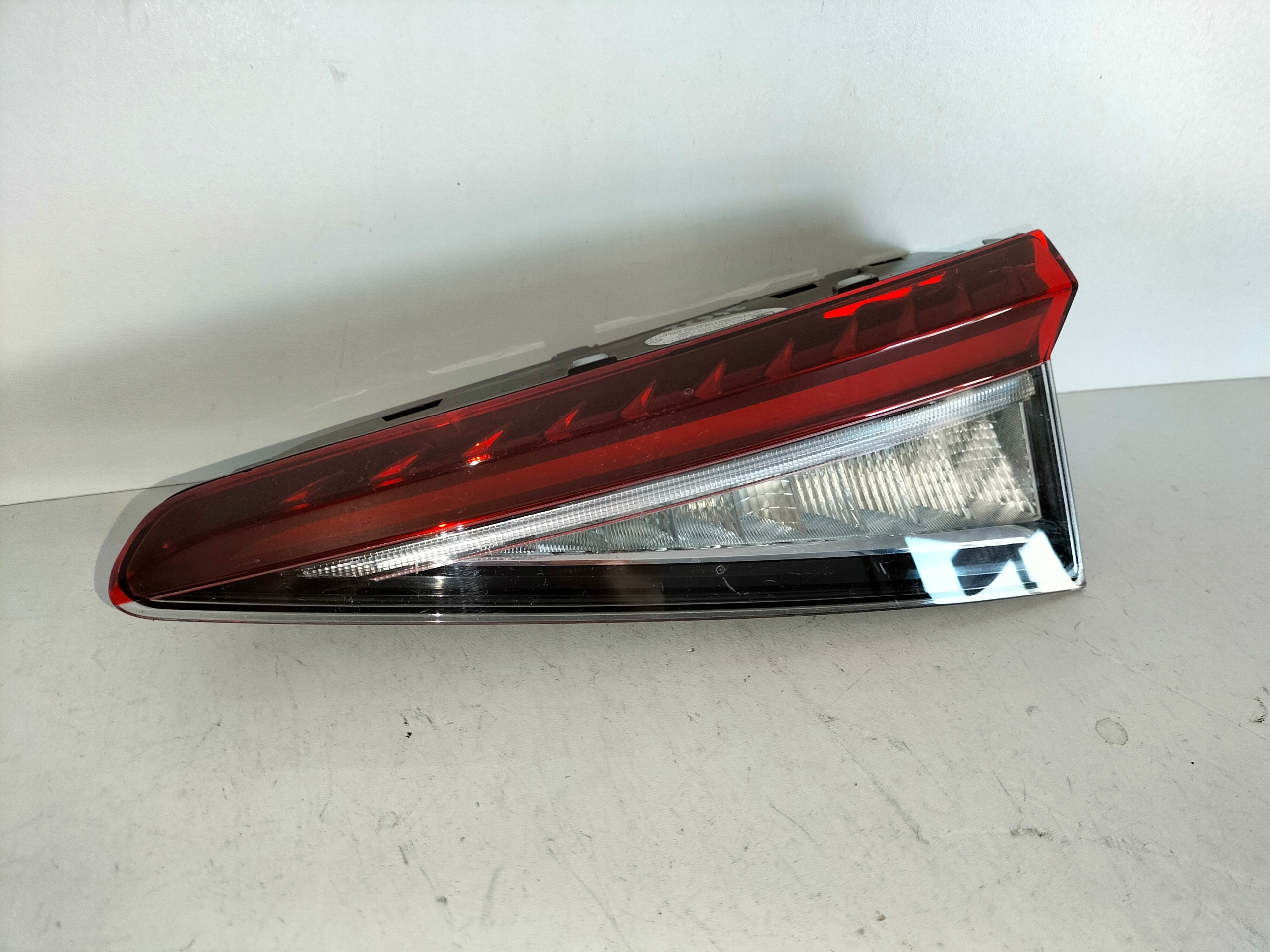 light rear rear part right SKODA ENYAQ 21- LED