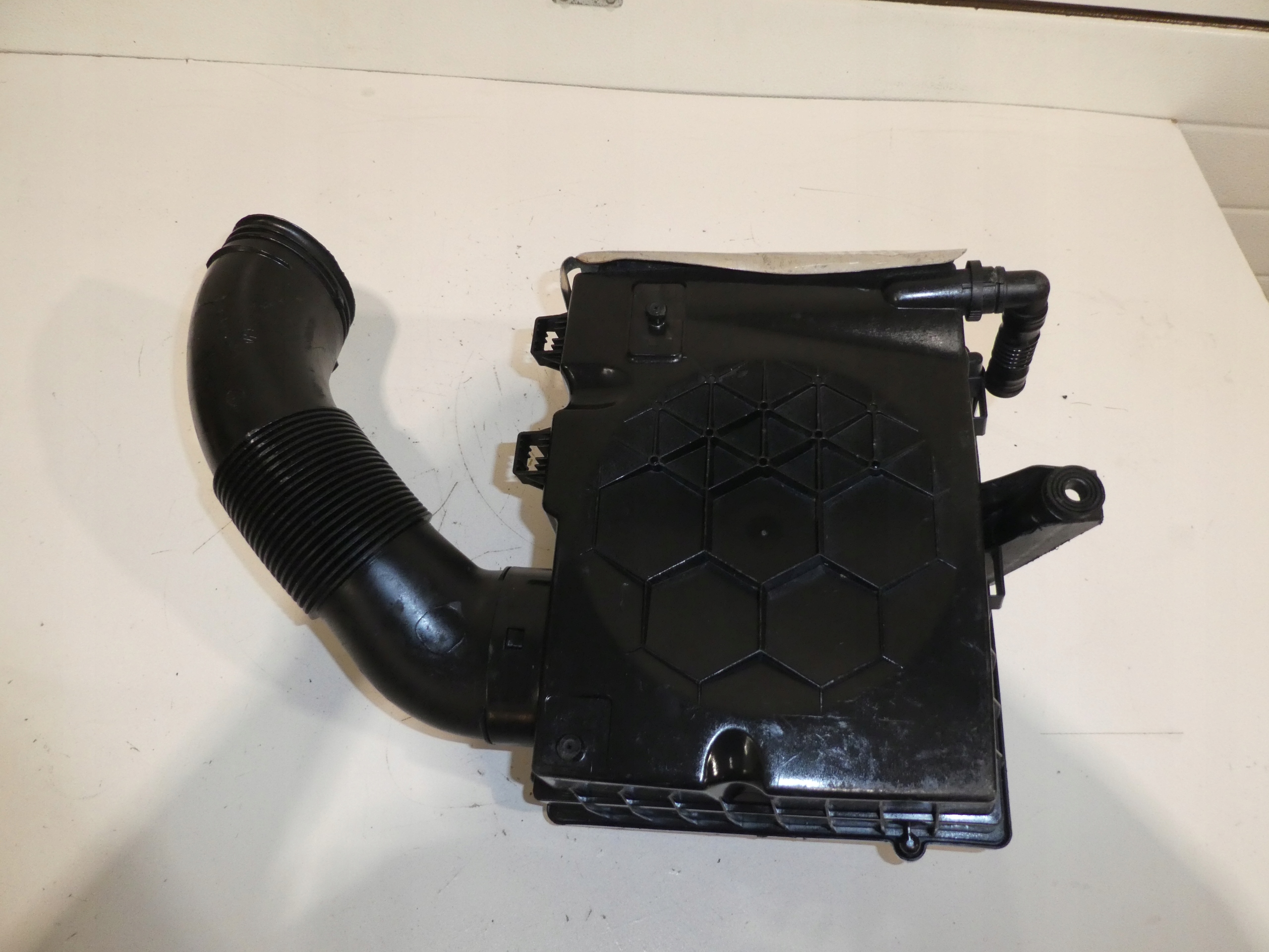 VW AMAROK 3.0 TDI FILTER luft 2H6129607