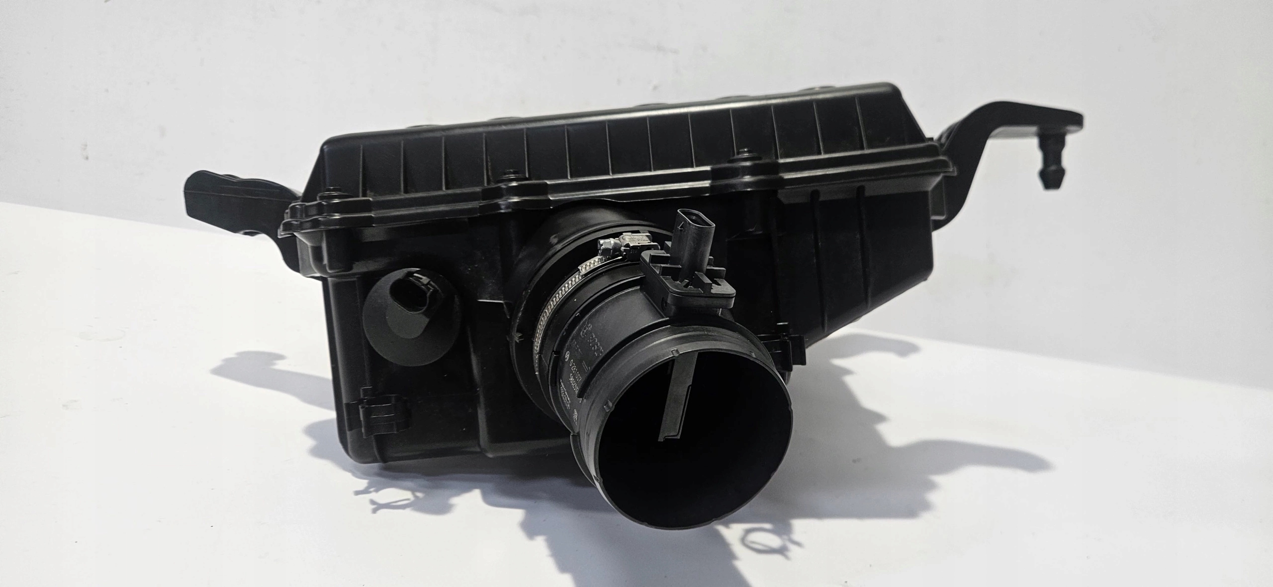 Gehäuse filter luft IVECO DAILY IV 14- 2.3 HPI 5801353825 0281007741