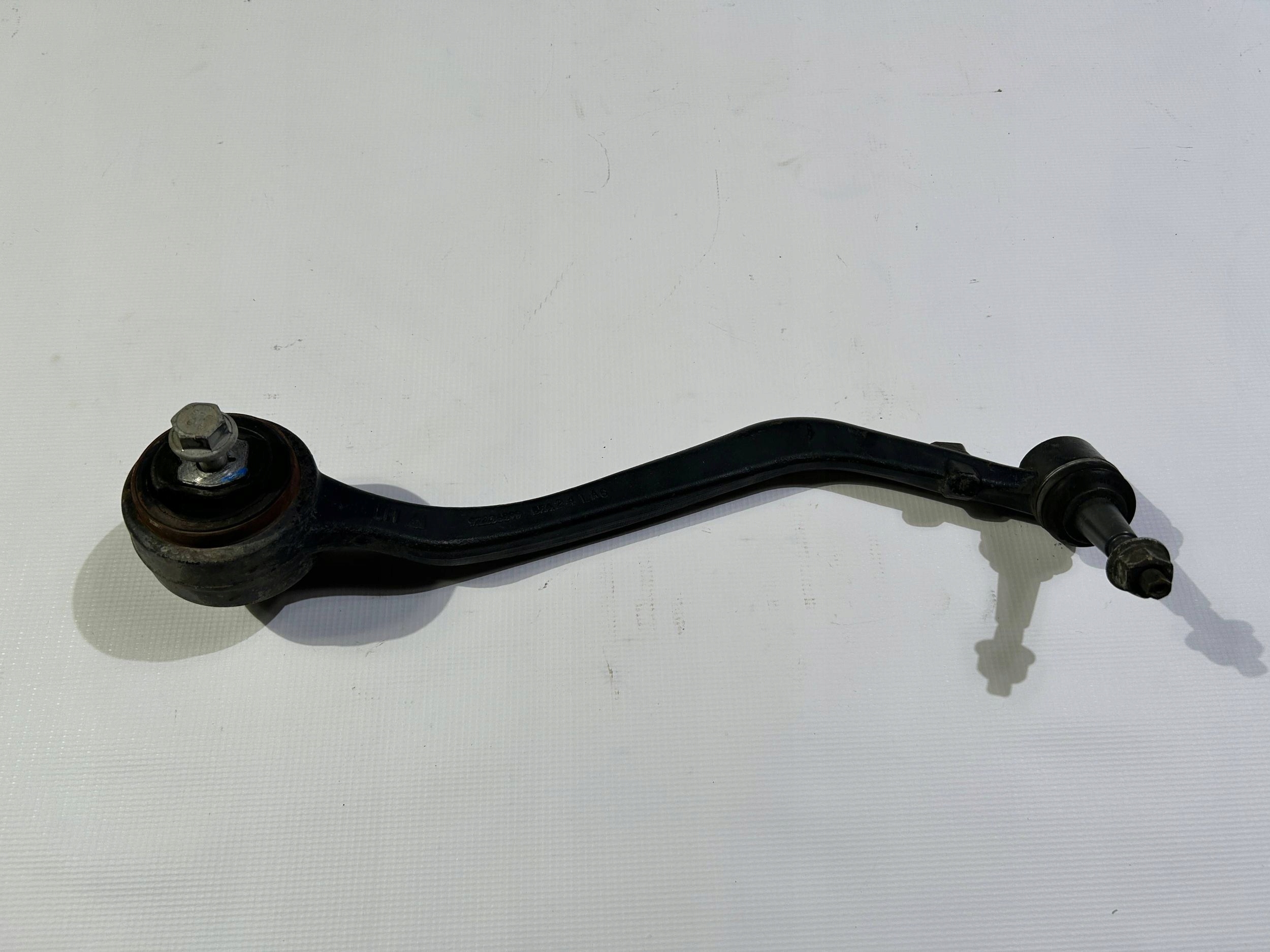 arm front front left Chevrolet Camaro SS 6.2 V8 2009r