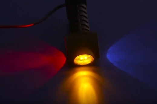 LAMPA OBRYSOWA LED OBRYSÓWKA 12/24V Z PRZEWODEM Kolor biały czerwony pomarańczowy