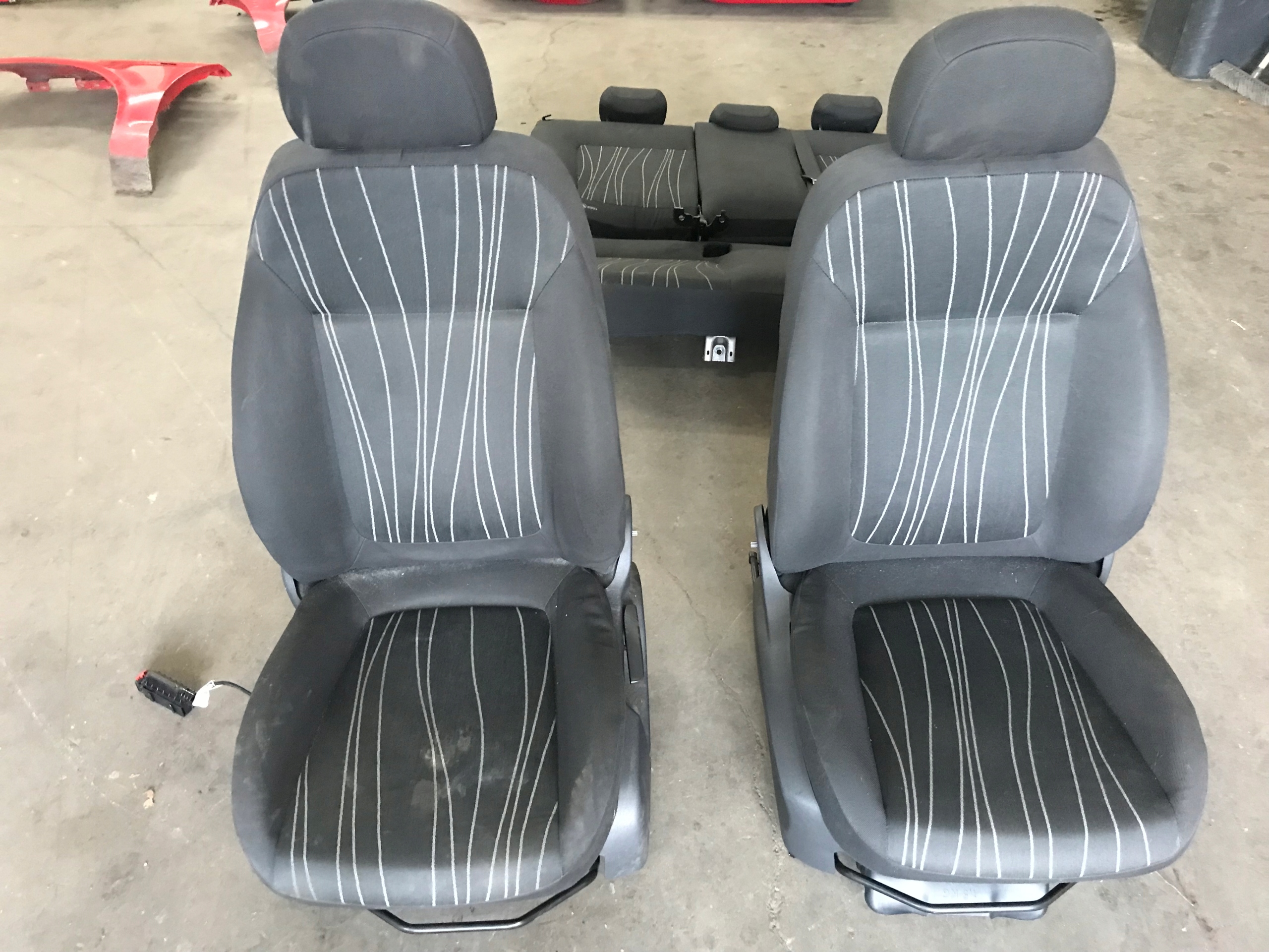 opel CORSA d 5D кресла диван комплект подогревом