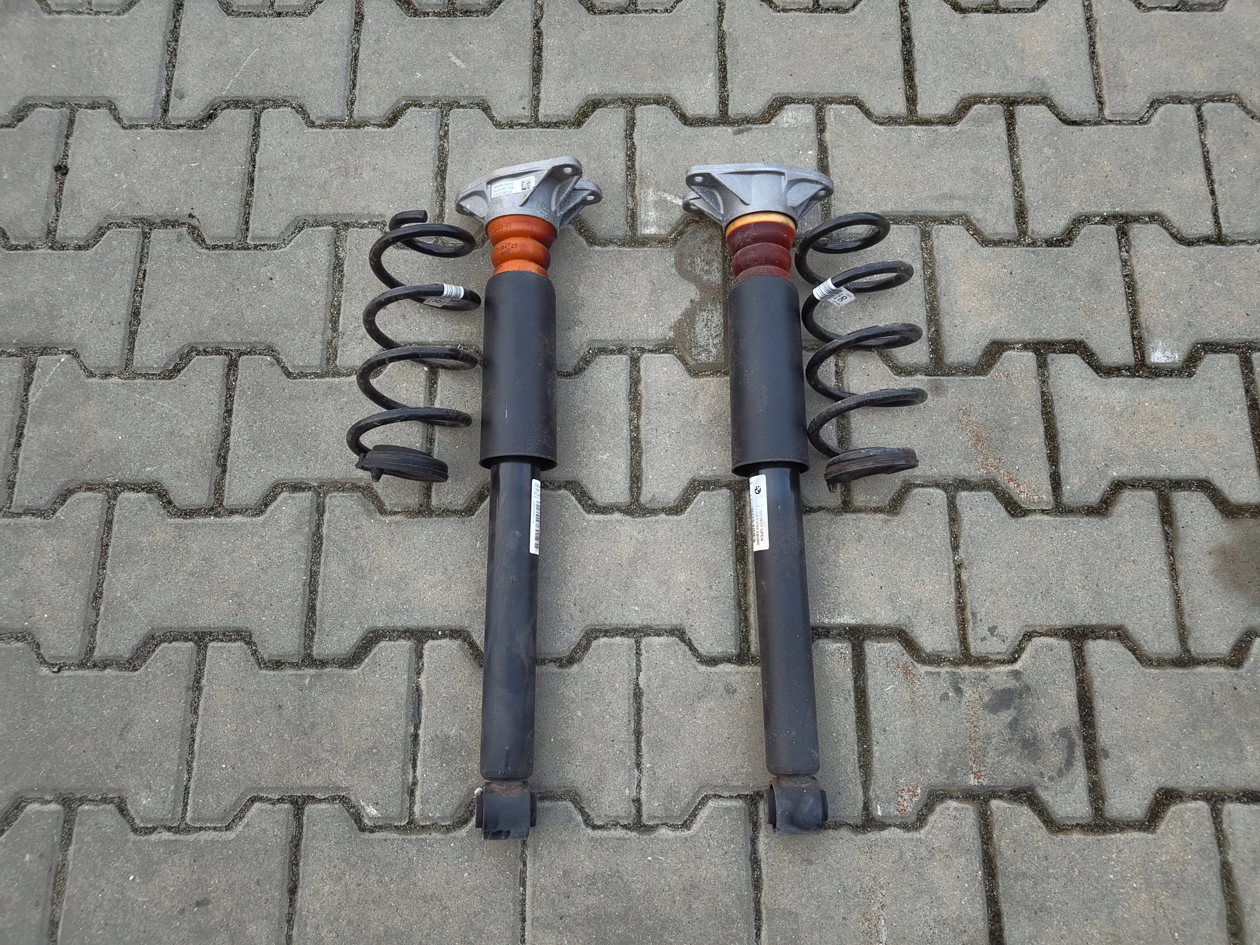 MINI F54 JCW LCI stoßdämpfer heck 6899544